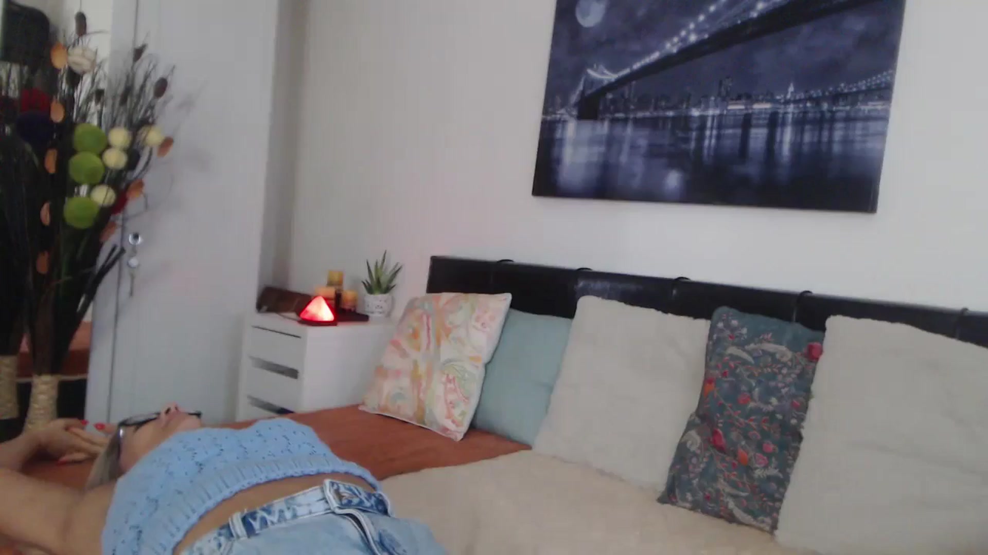 Gallery image thumbnail from Reeya71's myfreecams stream on, 08/13/2025, 05:26 image 16 of 20