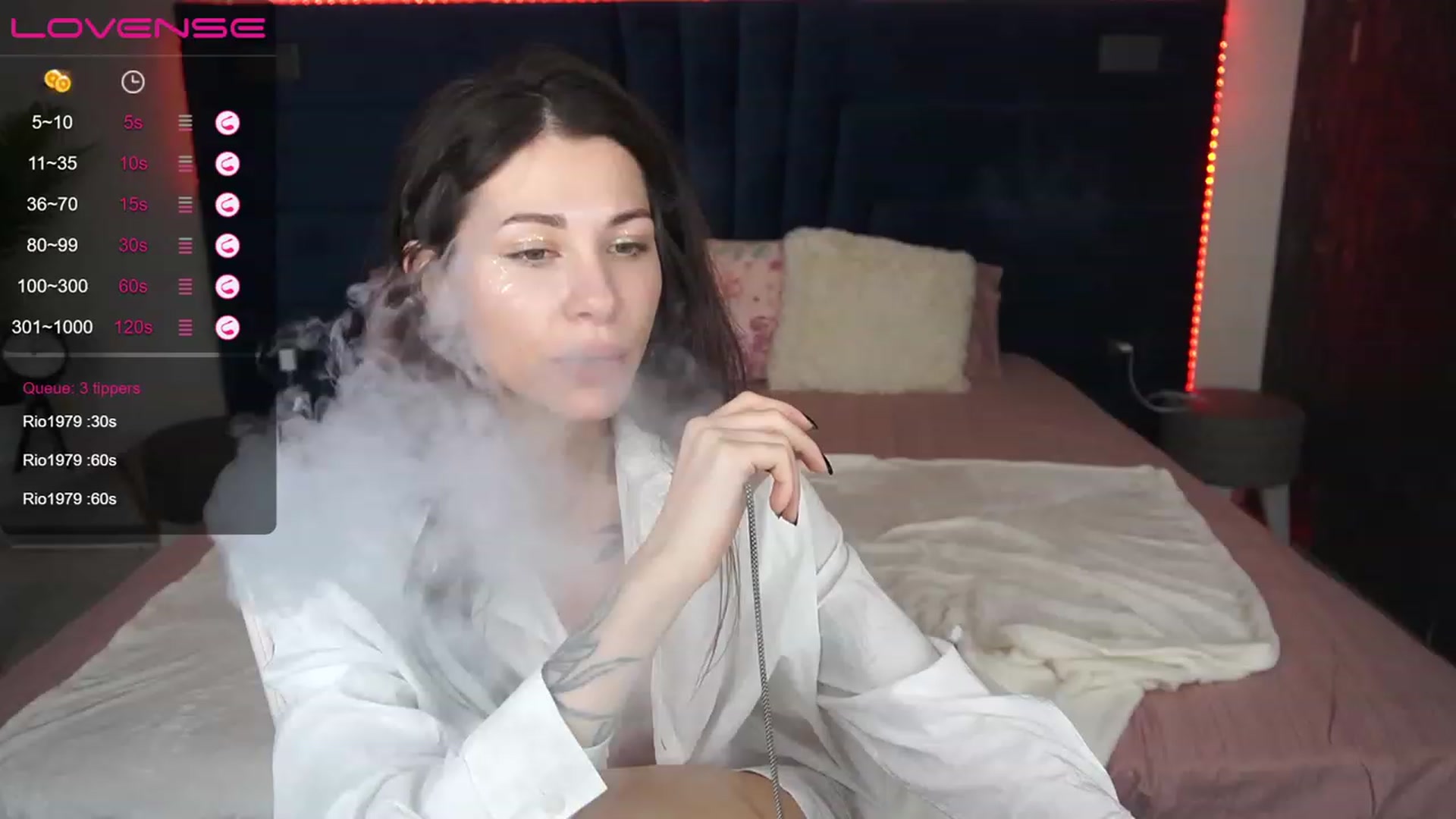 Gallery image thumbnail from ReginaJam's myfreecams stream on, 11/17/2022, 19:59 image 20 of 20