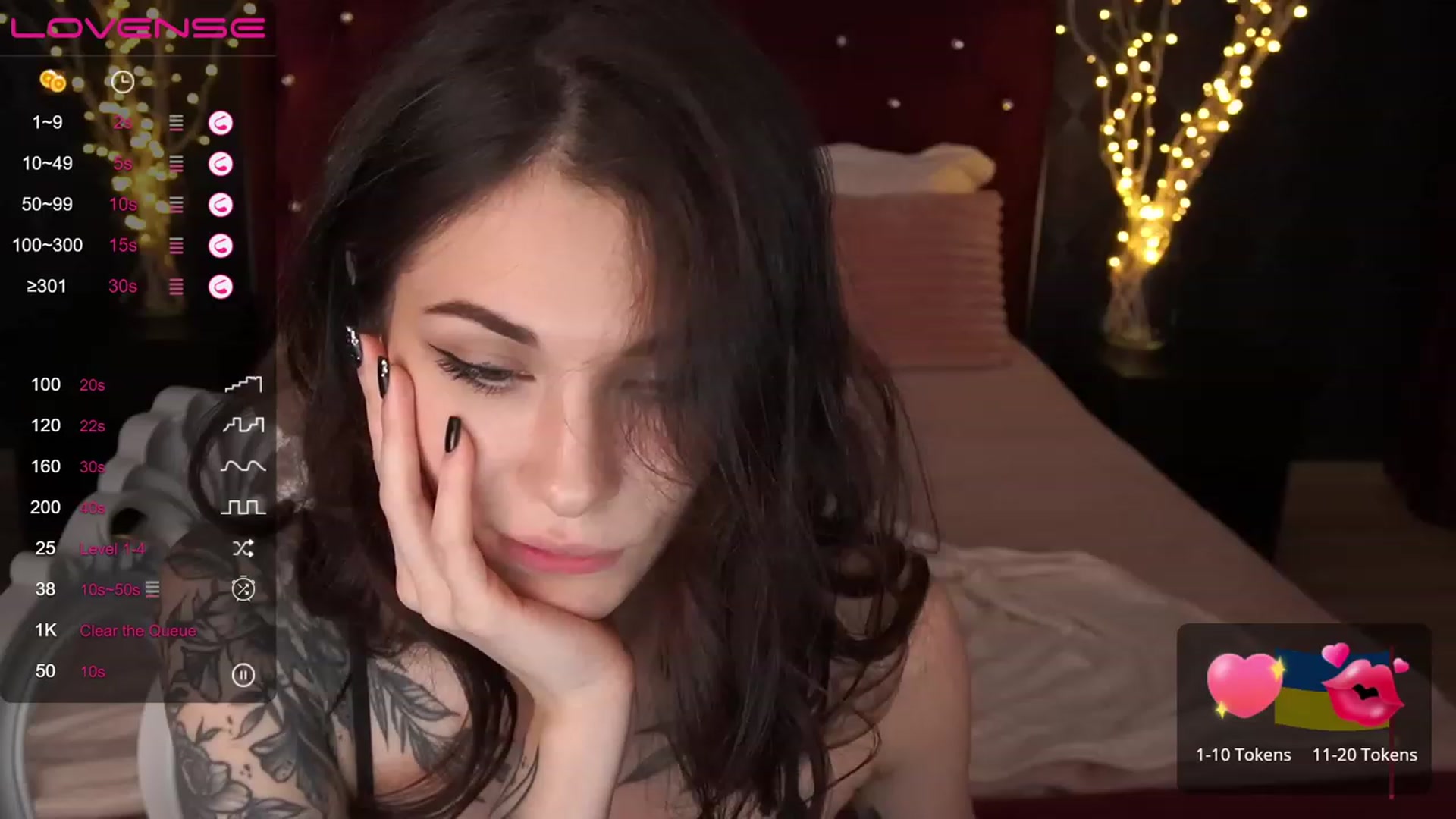 Gallery image thumbnail from ReginaJam's myfreecams stream on, 11/23/2022, 19:54 image 10 of 20