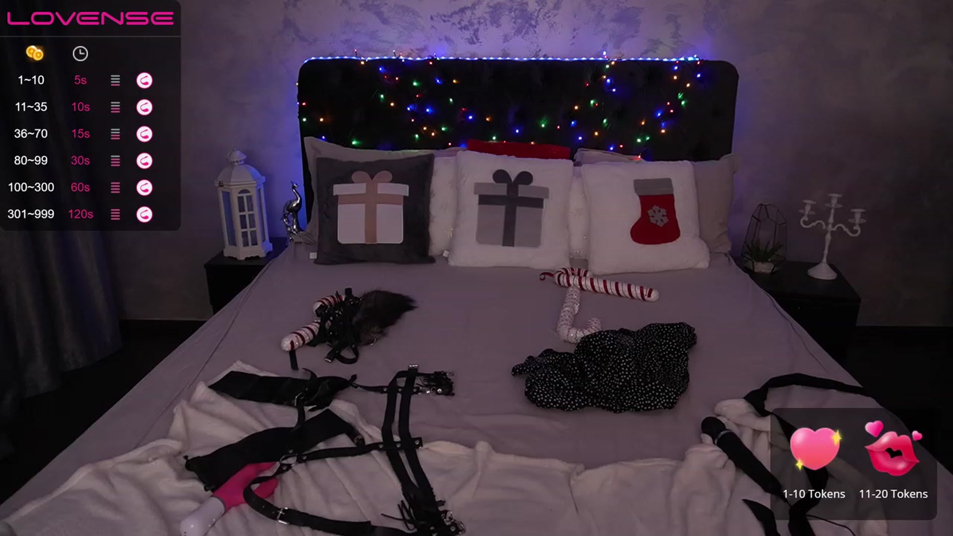 Gallery image thumbnail from ReginaJam's myfreecams stream on, 12/25/2022, 19:17 image 7 of 20