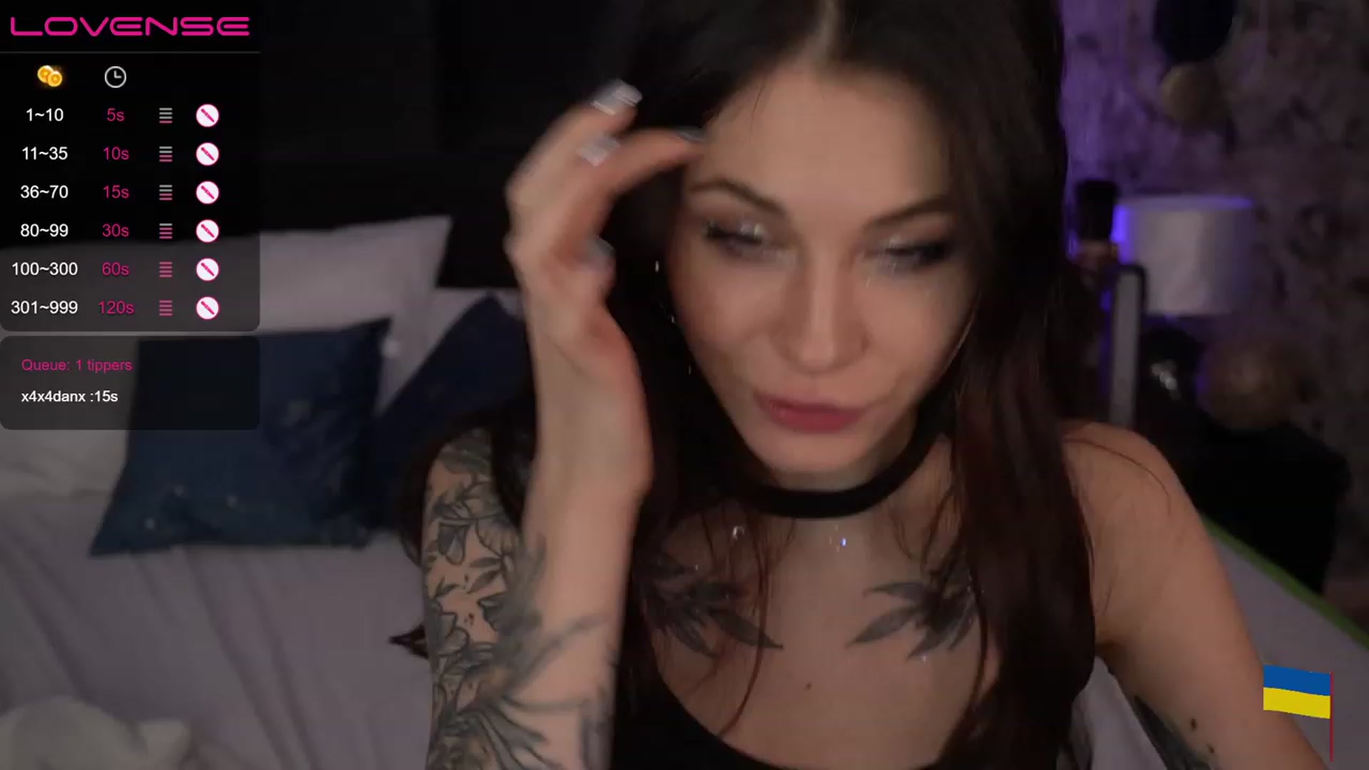 Gallery image thumbnail from ReginaJam's myfreecams stream on, 01/01/2023, 11:58 image 10 of 20