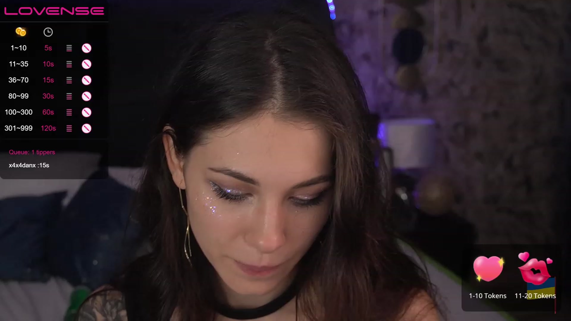 Gallery image thumbnail from ReginaJam's myfreecams stream on, 01/01/2023, 17:23 image 15 of 20