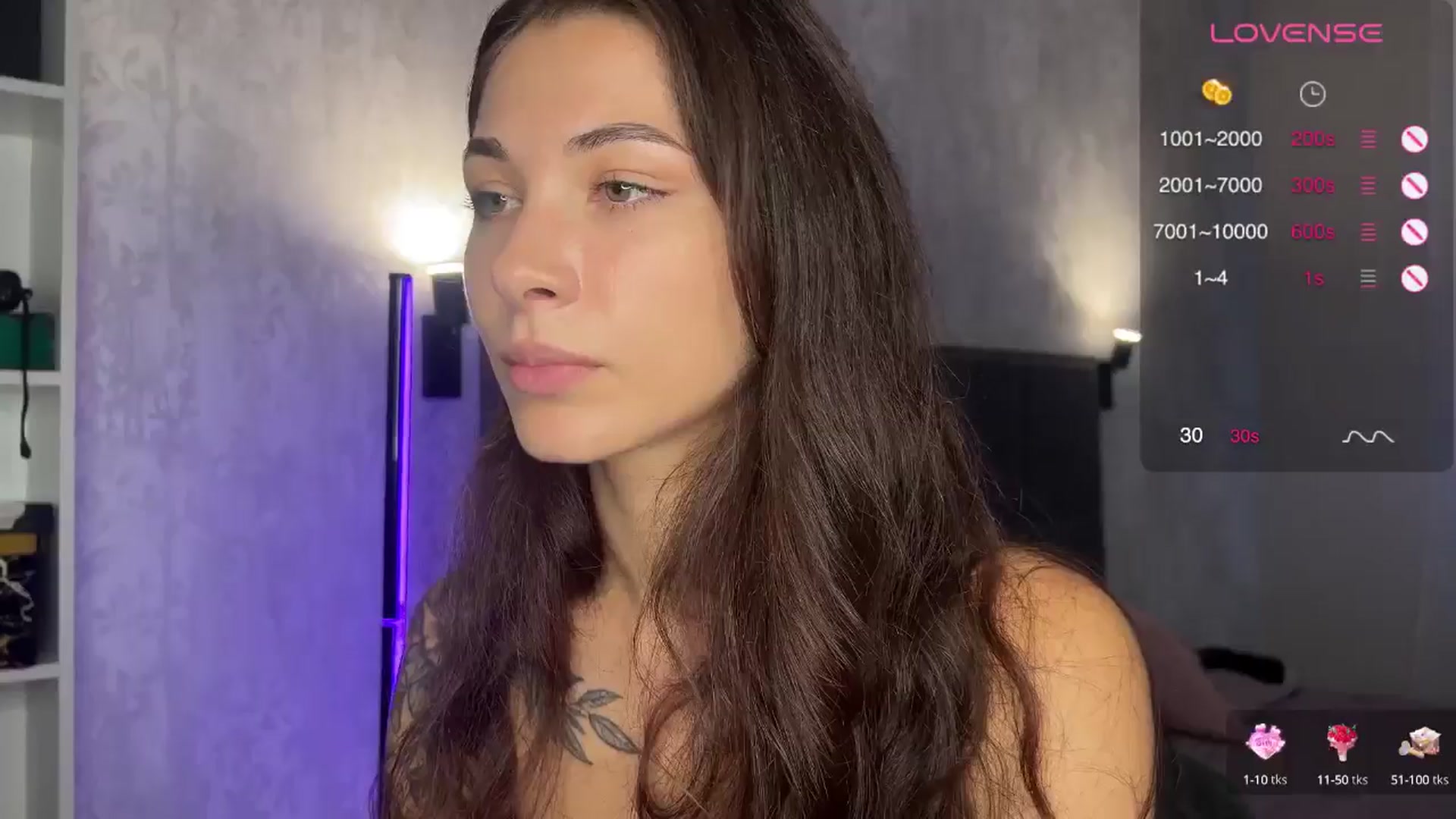 Gallery image thumbnail from ReginaJam's myfreecams stream on, 08/15/2024, 15:19 image 17 of 20