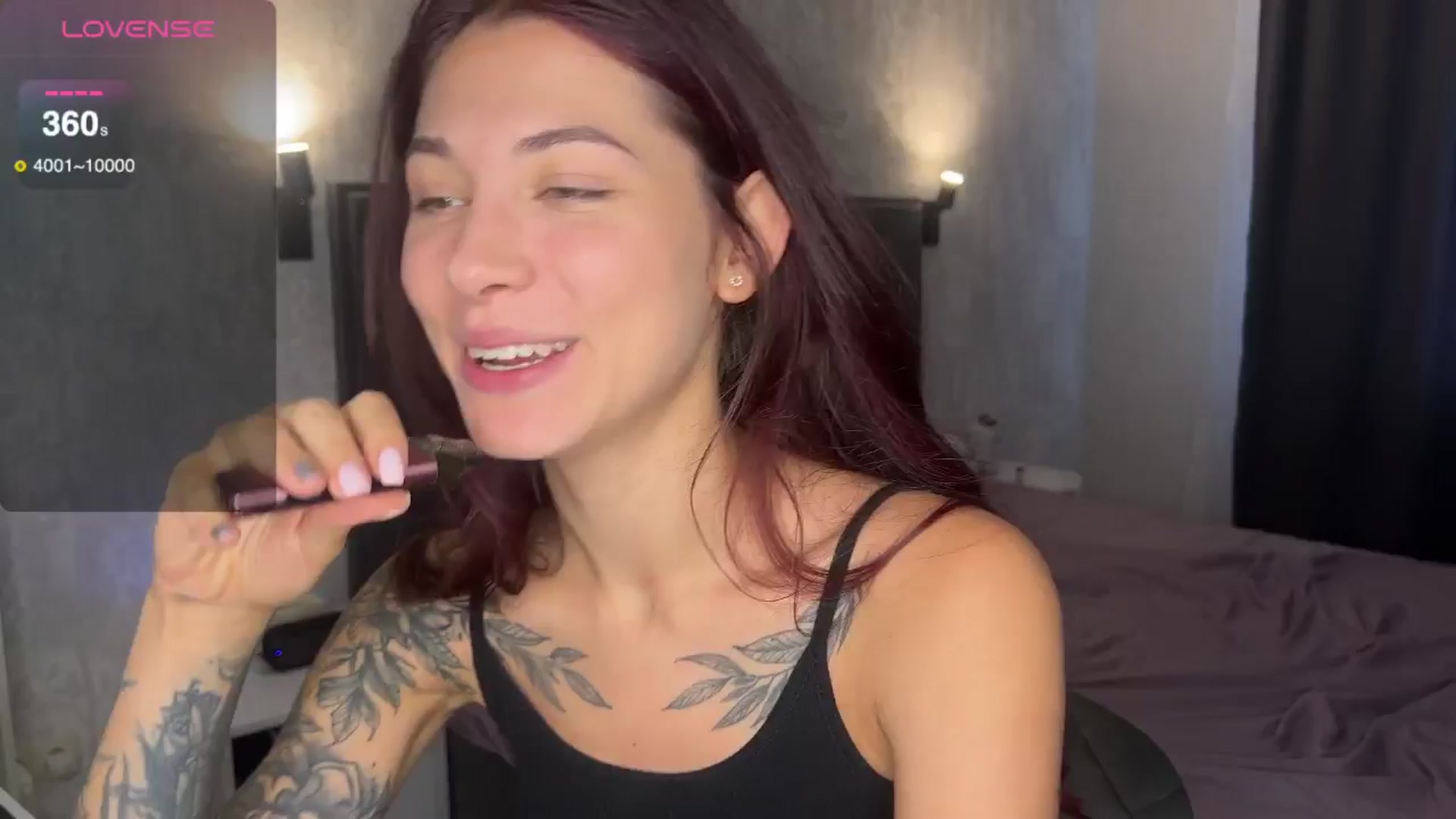 Gallery image thumbnail from ReginaJam's myfreecams stream on, 08/21/2024, 15:34 image 2 of 20