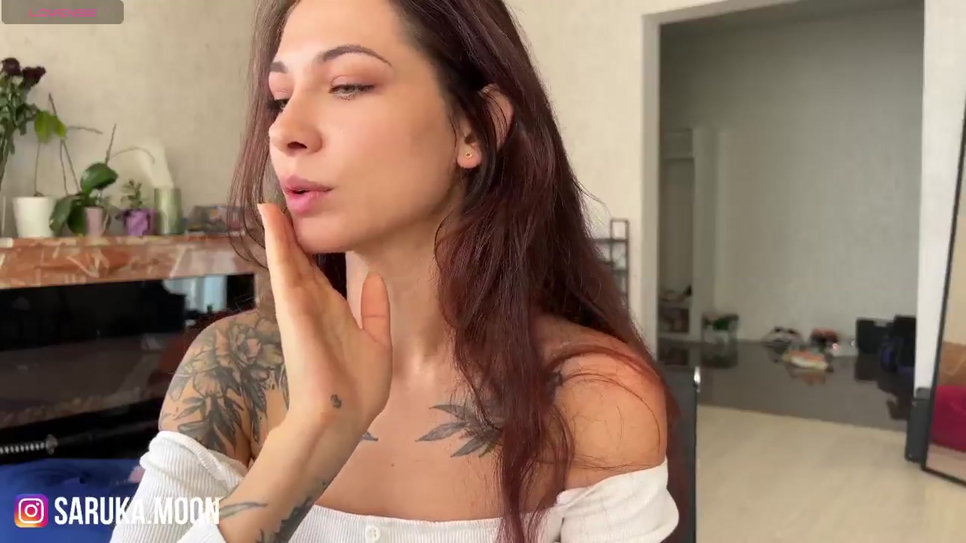 Gallery image thumbnail from ReginaJam's myfreecams stream on, 09/30/2024, 09:00 image 15 of 20