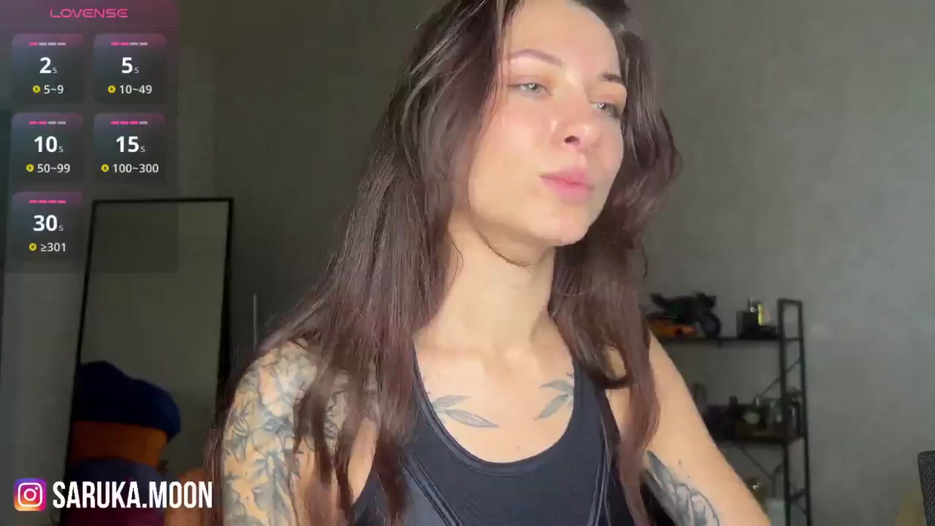 Gallery image thumbnail from ReginaJam's myfreecams stream on, 11/14/2024, 15:15 image 6 of 20