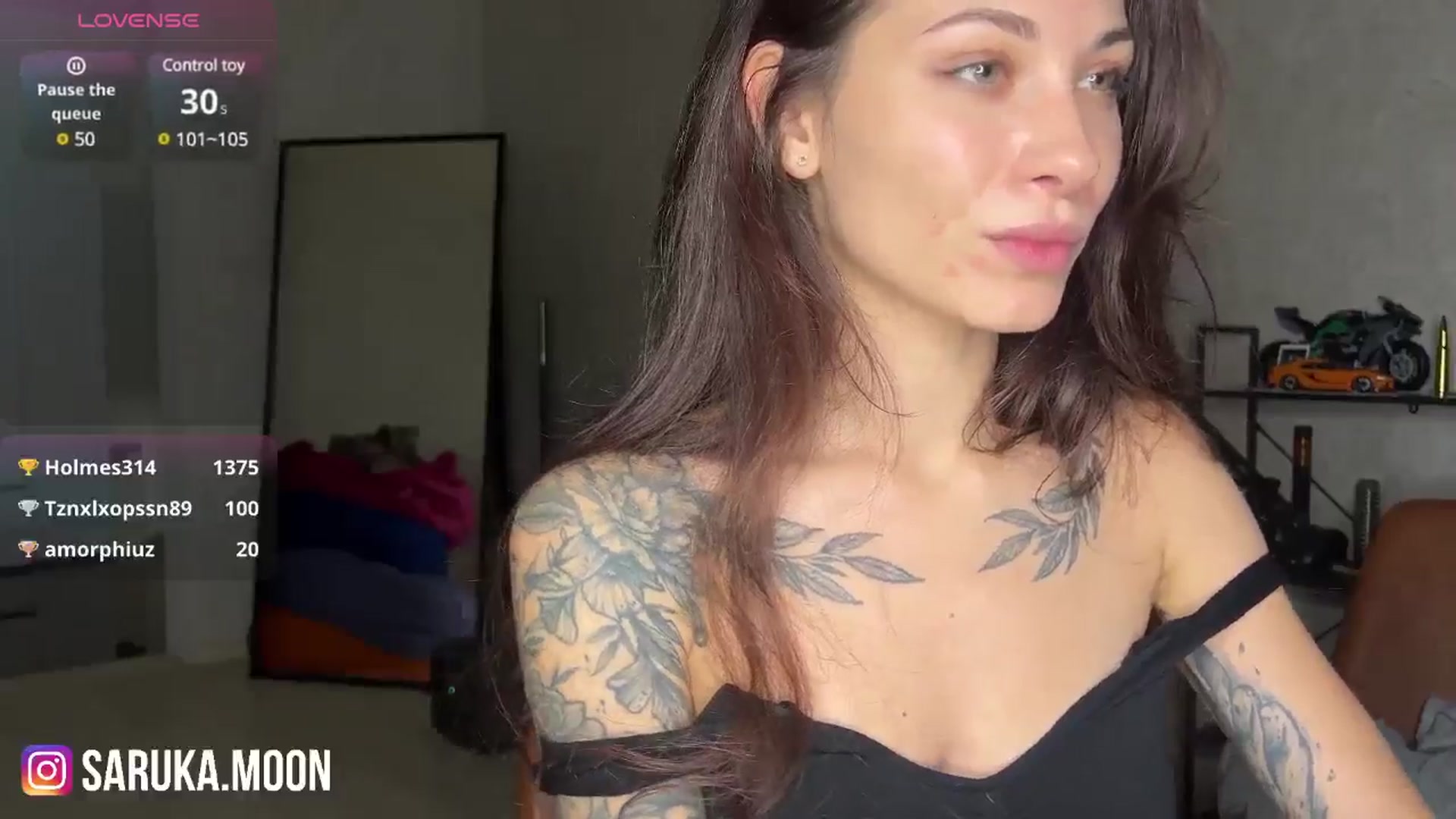 Gallery image thumbnail from ReginaJam's myfreecams stream on, 11/21/2024, 17:26 image 3 of 20