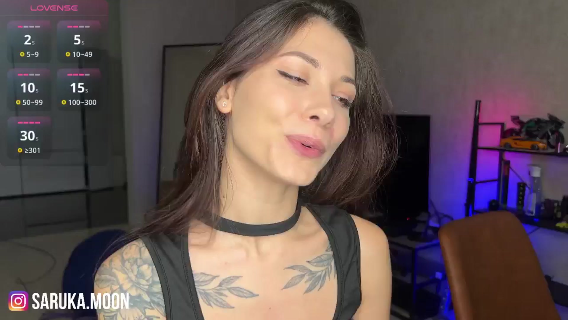 Gallery image thumbnail from ReginaJam's myfreecams stream on, 12/05/2024, 15:50 image 1 of 20
