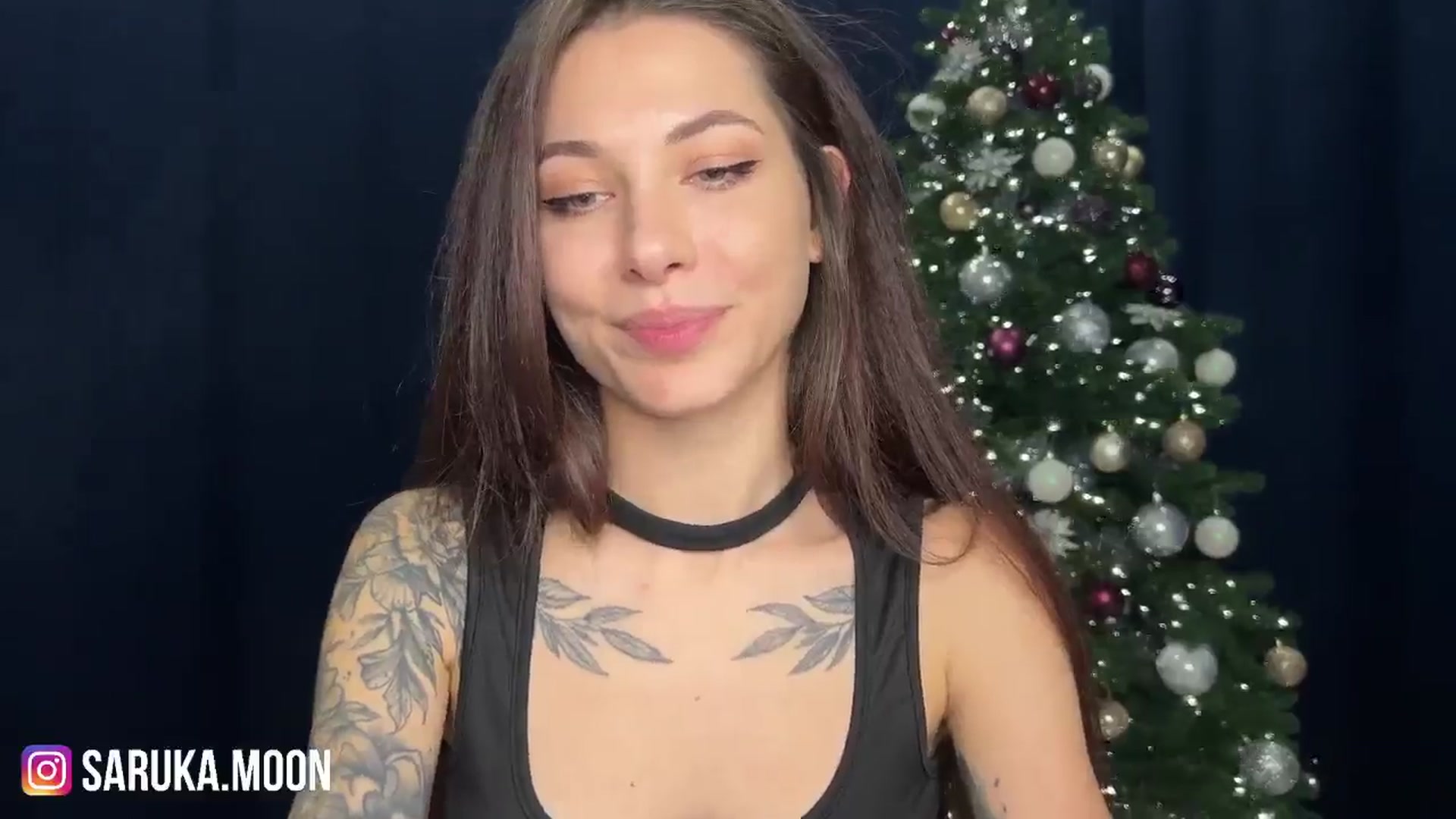 Gallery image thumbnail from ReginaJam's myfreecams stream on, 12/17/2024, 16:15 image 19 of 20