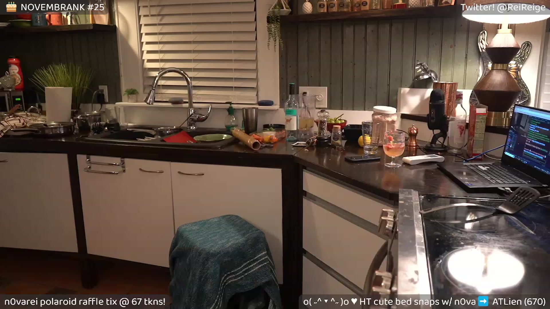 Gallery image thumbnail from Reige's myfreecams stream on, 11/25/2022, 08:03 image 7 of 20