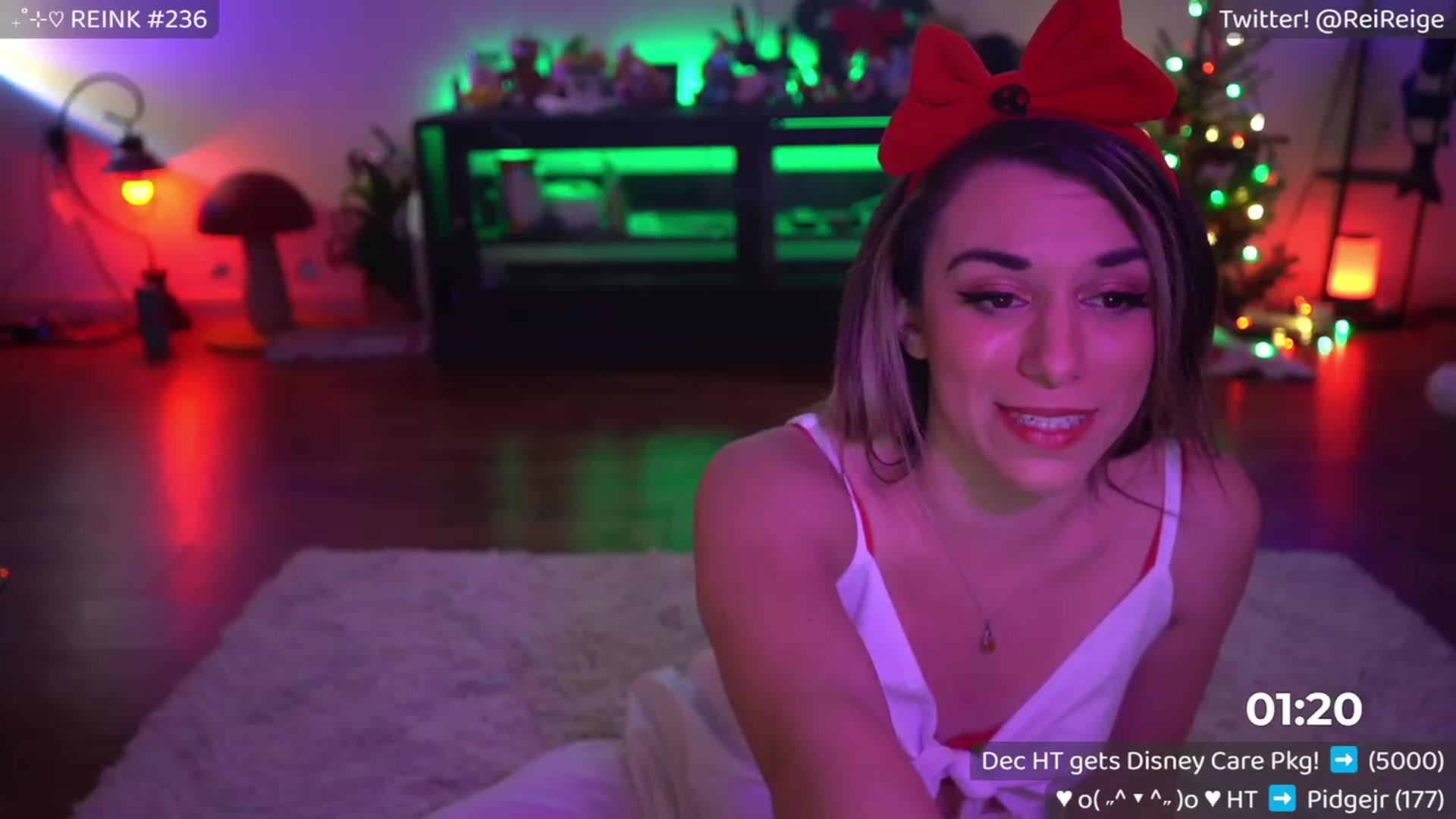 Gallery image thumbnail from Reige's myfreecams stream on, 12/21/2022, 08:45 image 3 of 20