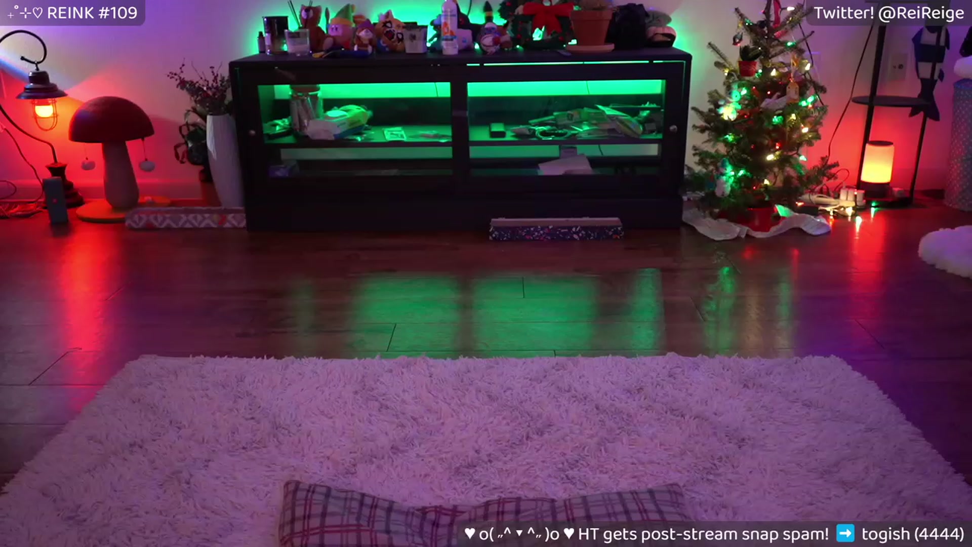 Gallery image thumbnail from Reige's myfreecams stream on, 12/30/2022, 10:42 image 15 of 20