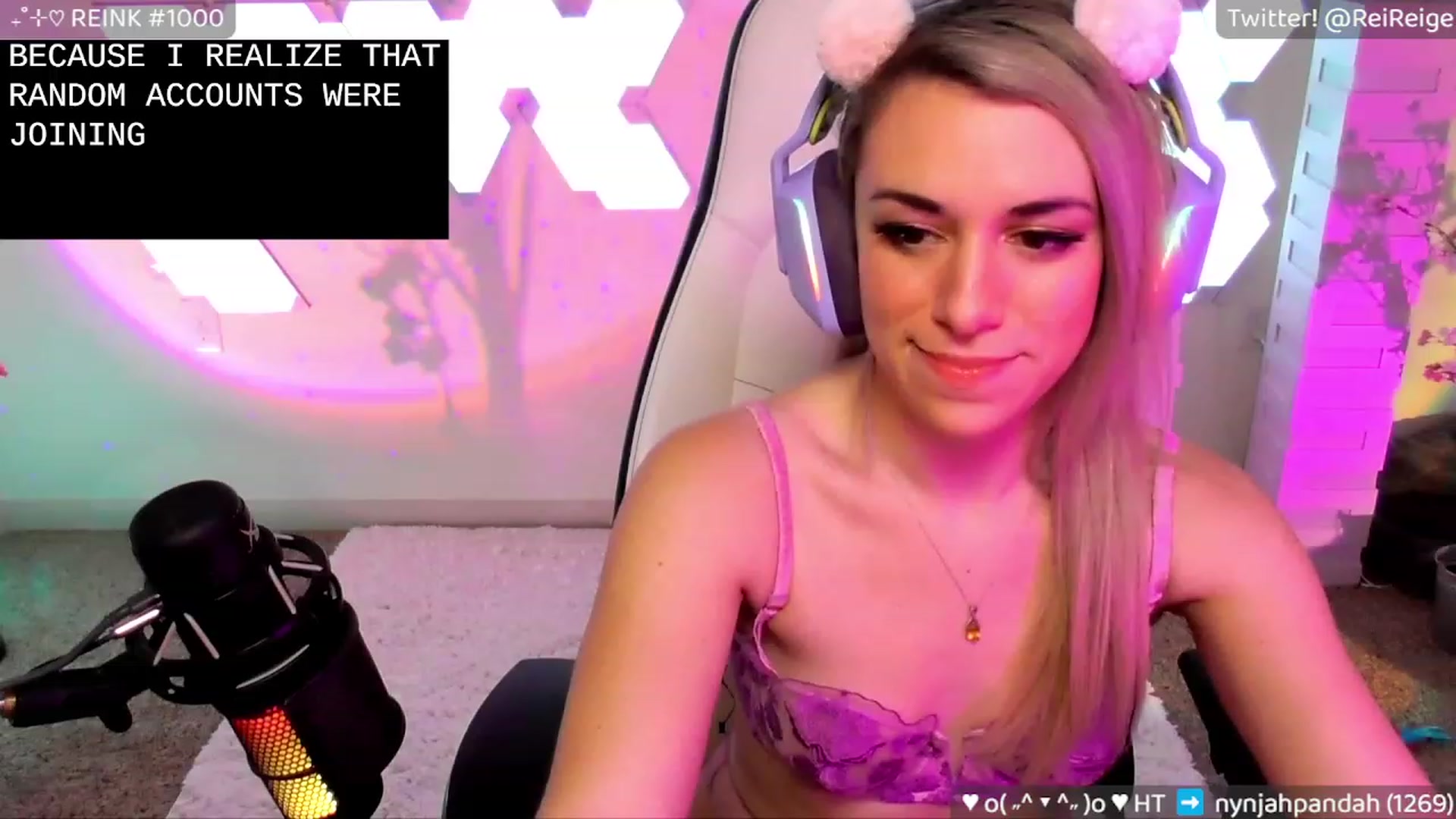Gallery image thumbnail from Reige's myfreecams stream on, 02/04/2023, 11:57 image 3 of 20