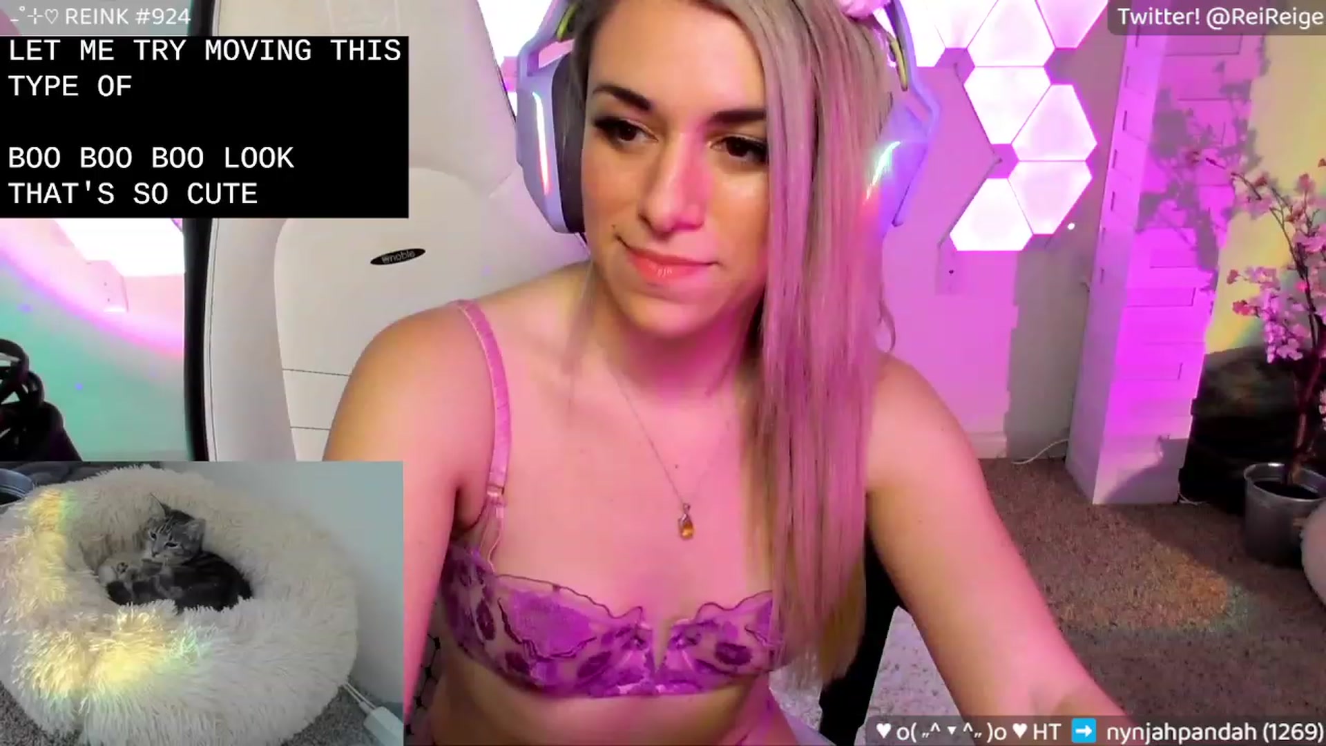 Gallery image thumbnail from Reige's myfreecams stream on, 02/04/2023, 11:57 image 7 of 20