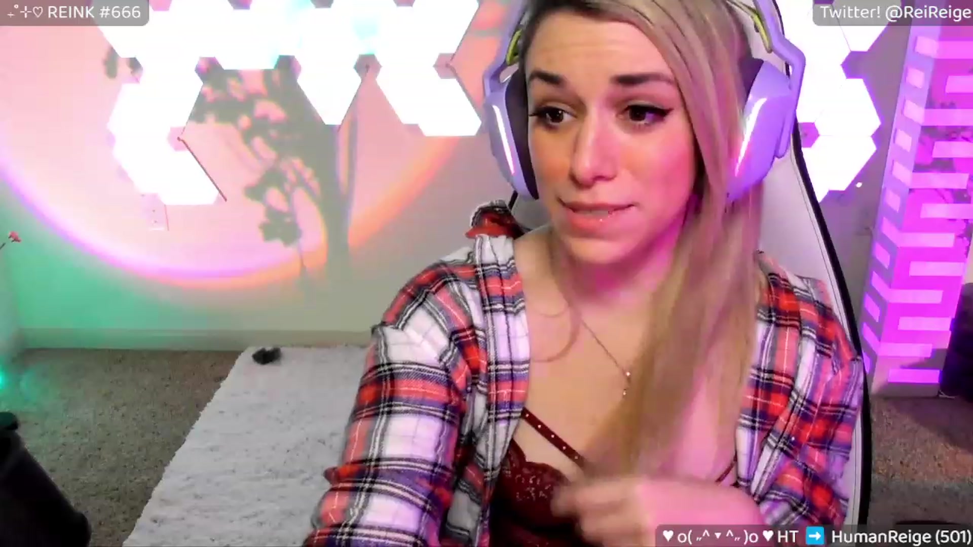 Gallery image thumbnail from Reige's myfreecams stream on, 02/12/2023, 08:47 image 15 of 20