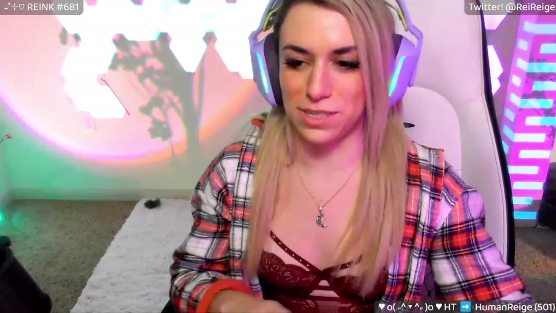 Gallery image thumbnail from Reige's myfreecams stream on, 02/12/2023, 08:47 image 13 of 20
