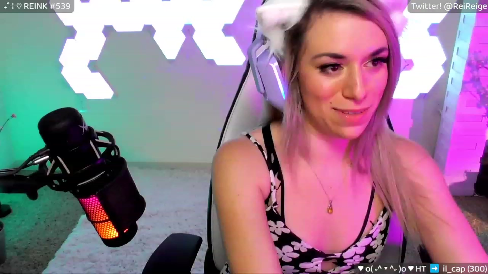 Gallery image thumbnail from Reige's myfreecams stream on, 02/22/2023, 12:04 image 8 of 20