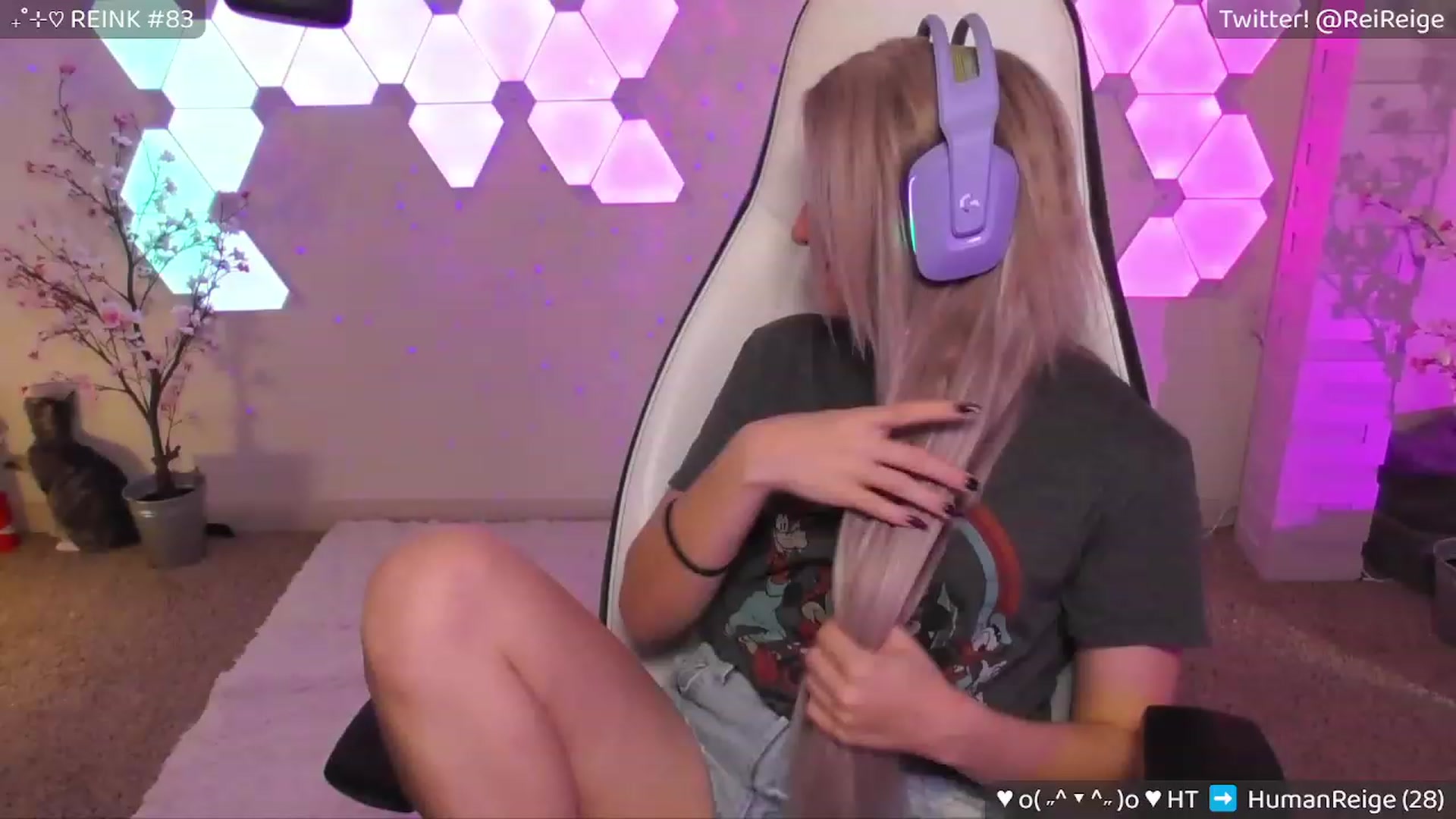 Gallery image thumbnail from Reige's myfreecams stream on, 03/12/2023, 11:08 image 1 of 20
