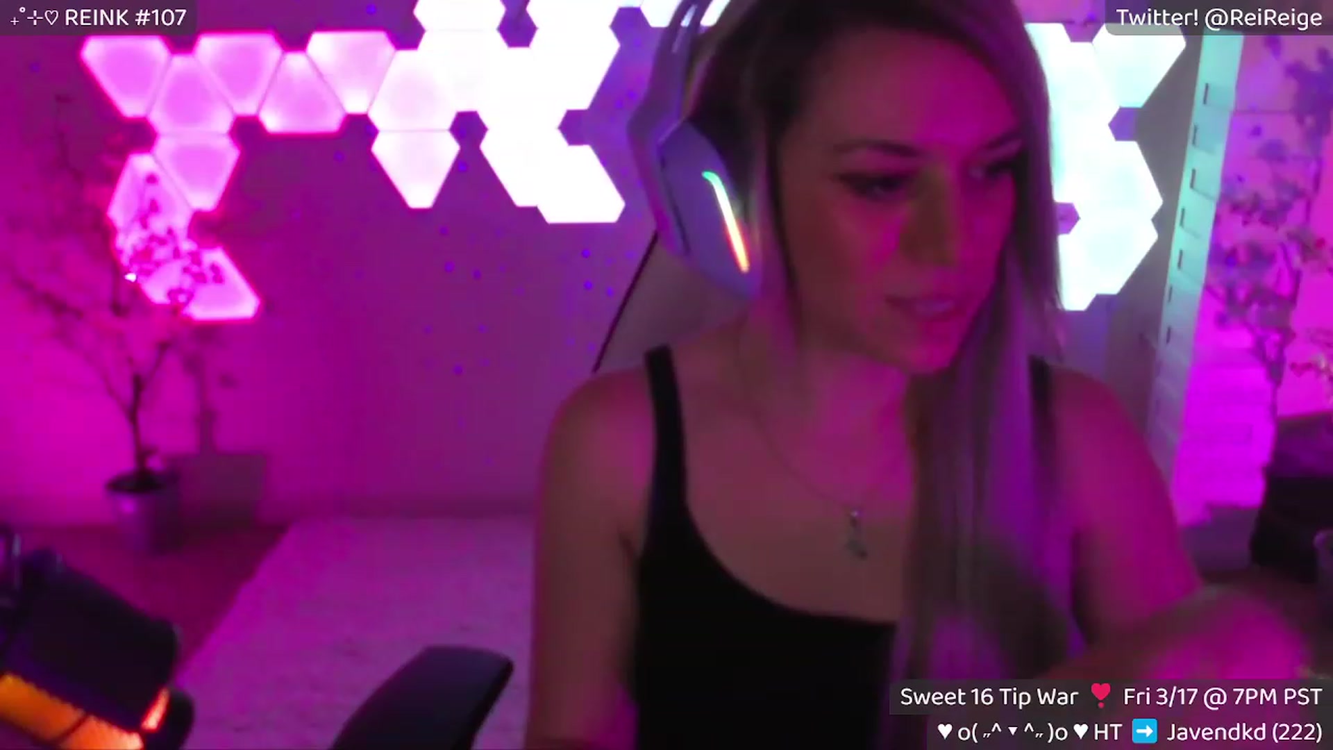 Gallery image thumbnail from Reige's myfreecams stream on, 03/15/2023, 12:58 image 2 of 20