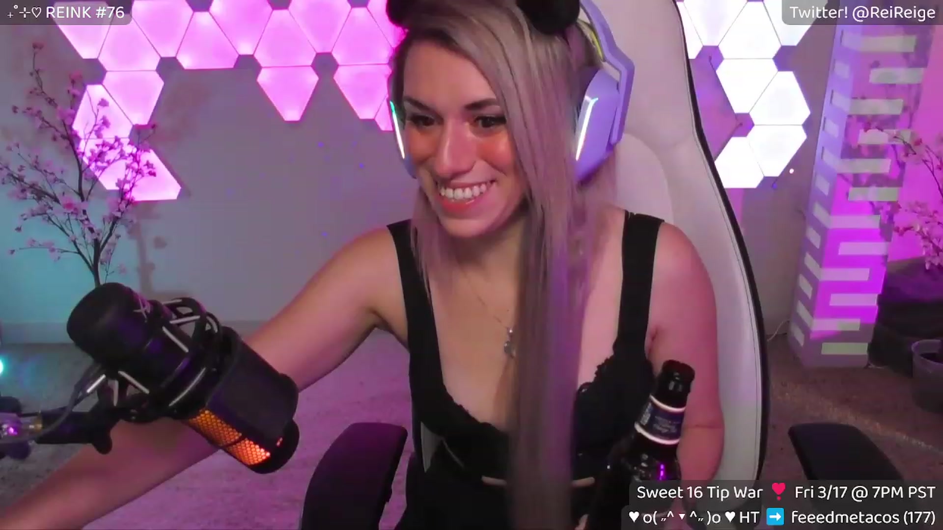 Gallery image thumbnail from Reige's myfreecams stream on, 03/17/2023, 07:29 image 20 of 20