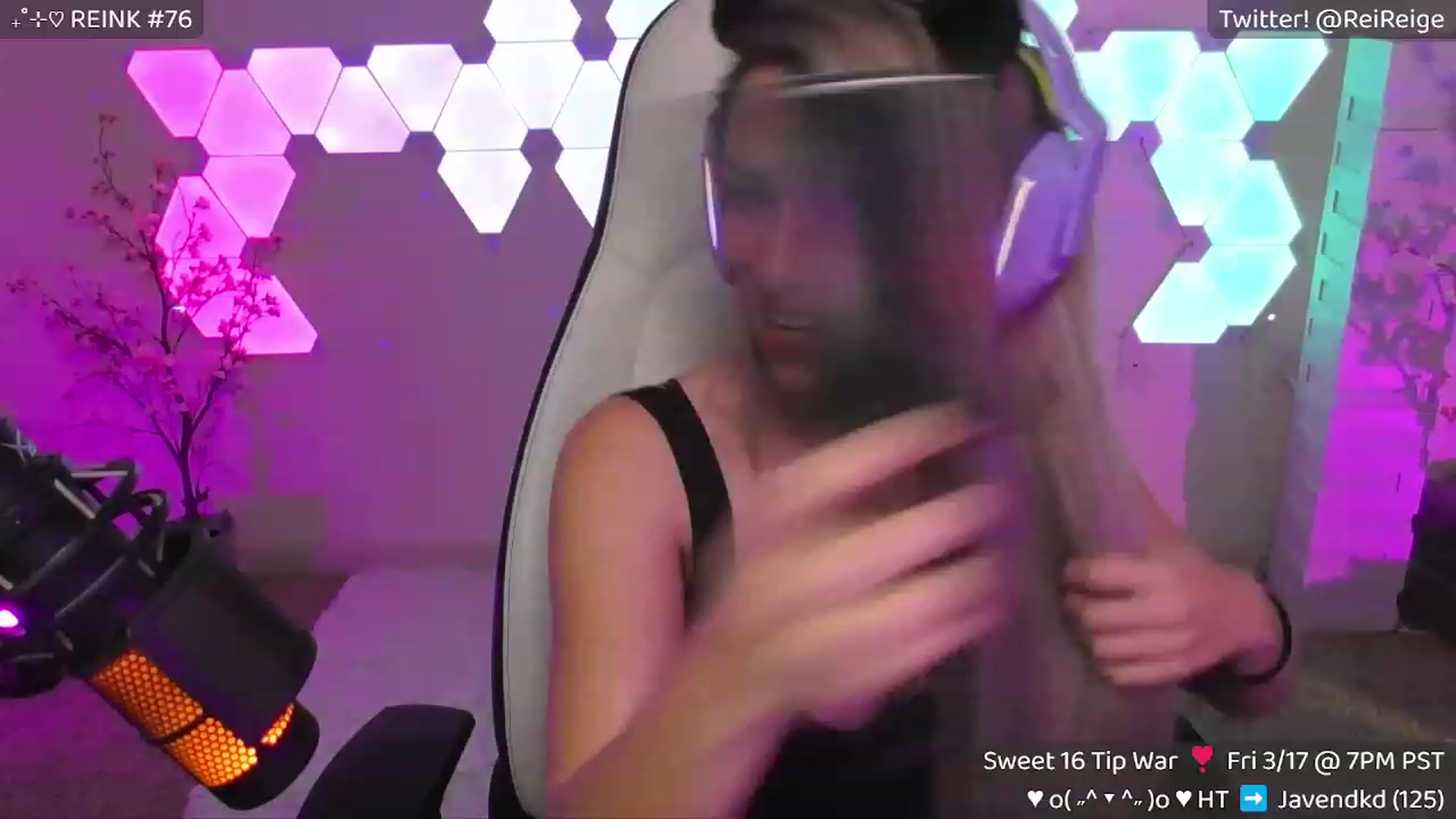 Gallery image thumbnail from Reige's myfreecams stream on, 03/17/2023, 07:29 image 3 of 20