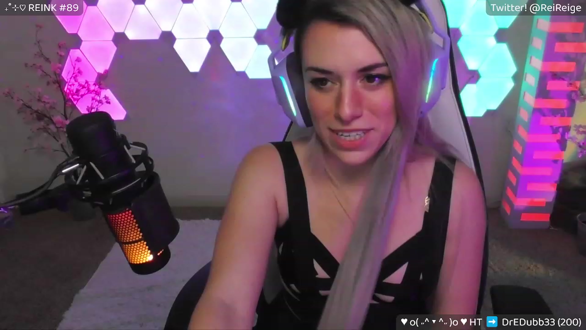 Gallery image thumbnail from Reige's myfreecams stream on, 03/31/2023, 08:32 image 1 of 20