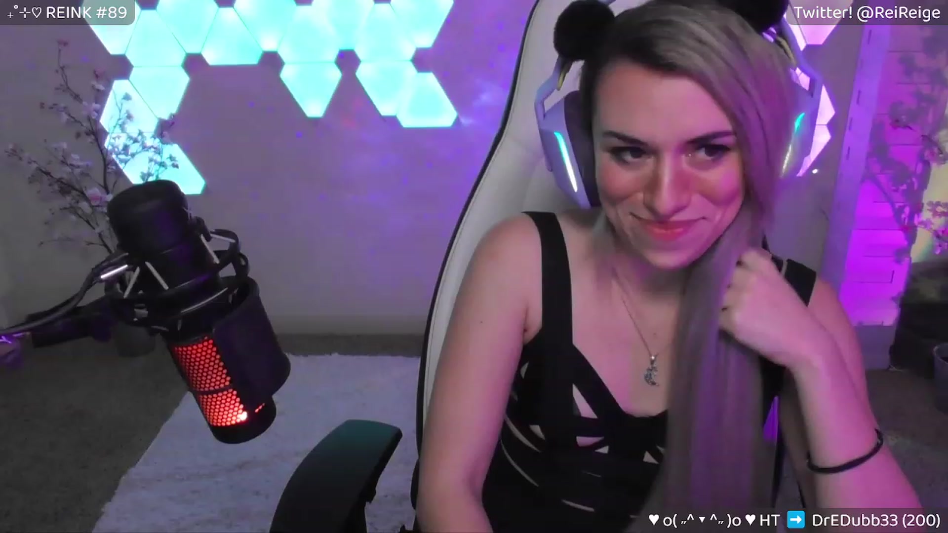 Gallery image thumbnail from Reige's myfreecams stream on, 03/31/2023, 08:32 image 3 of 20