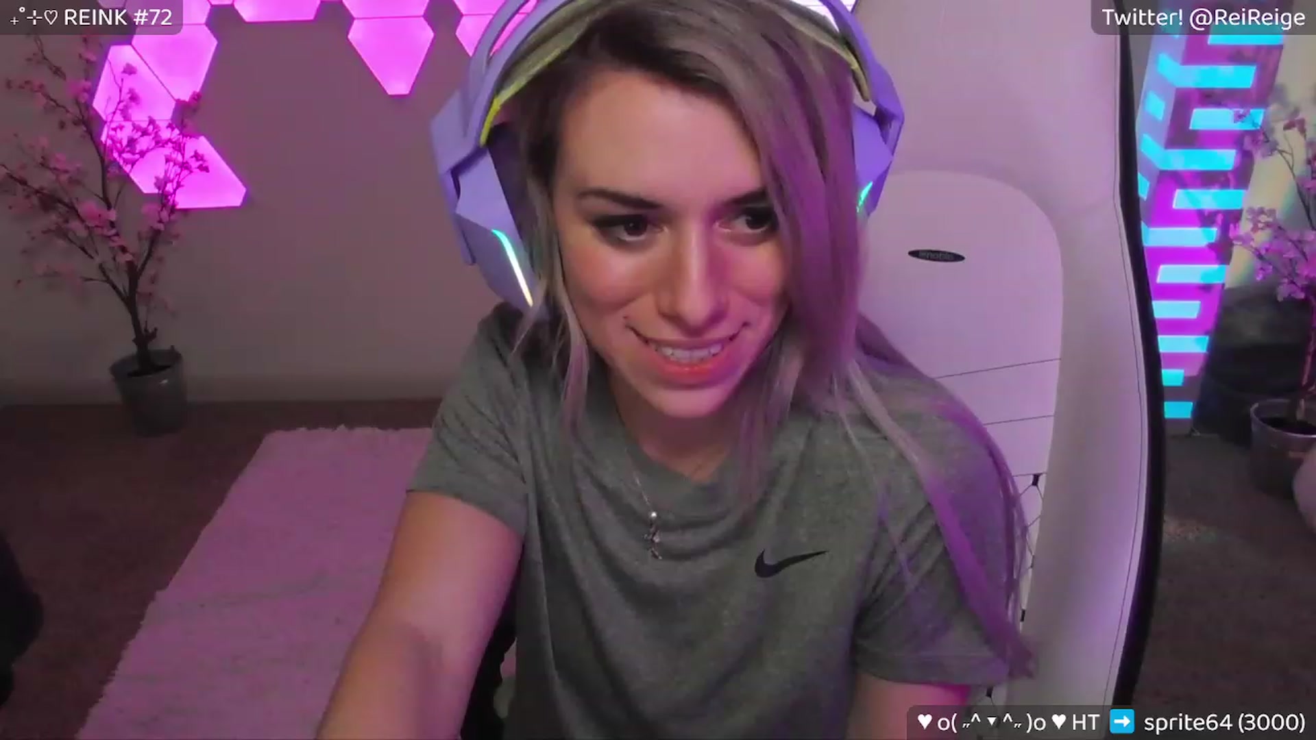 Gallery image thumbnail from Reige's myfreecams stream on, 03/31/2023, 12:19 image 18 of 20
