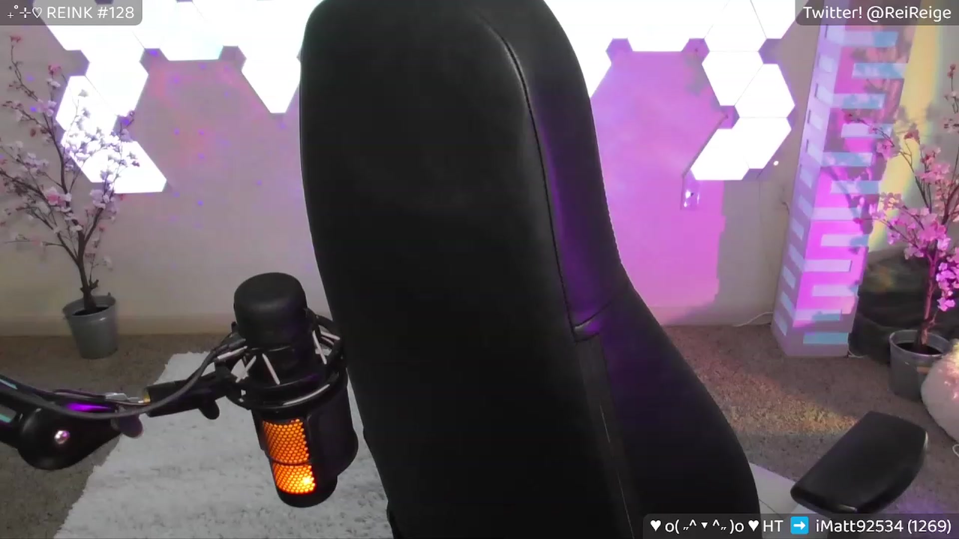 Gallery image thumbnail from Reige's myfreecams stream on, 04/01/2023, 10:37 image 9 of 20