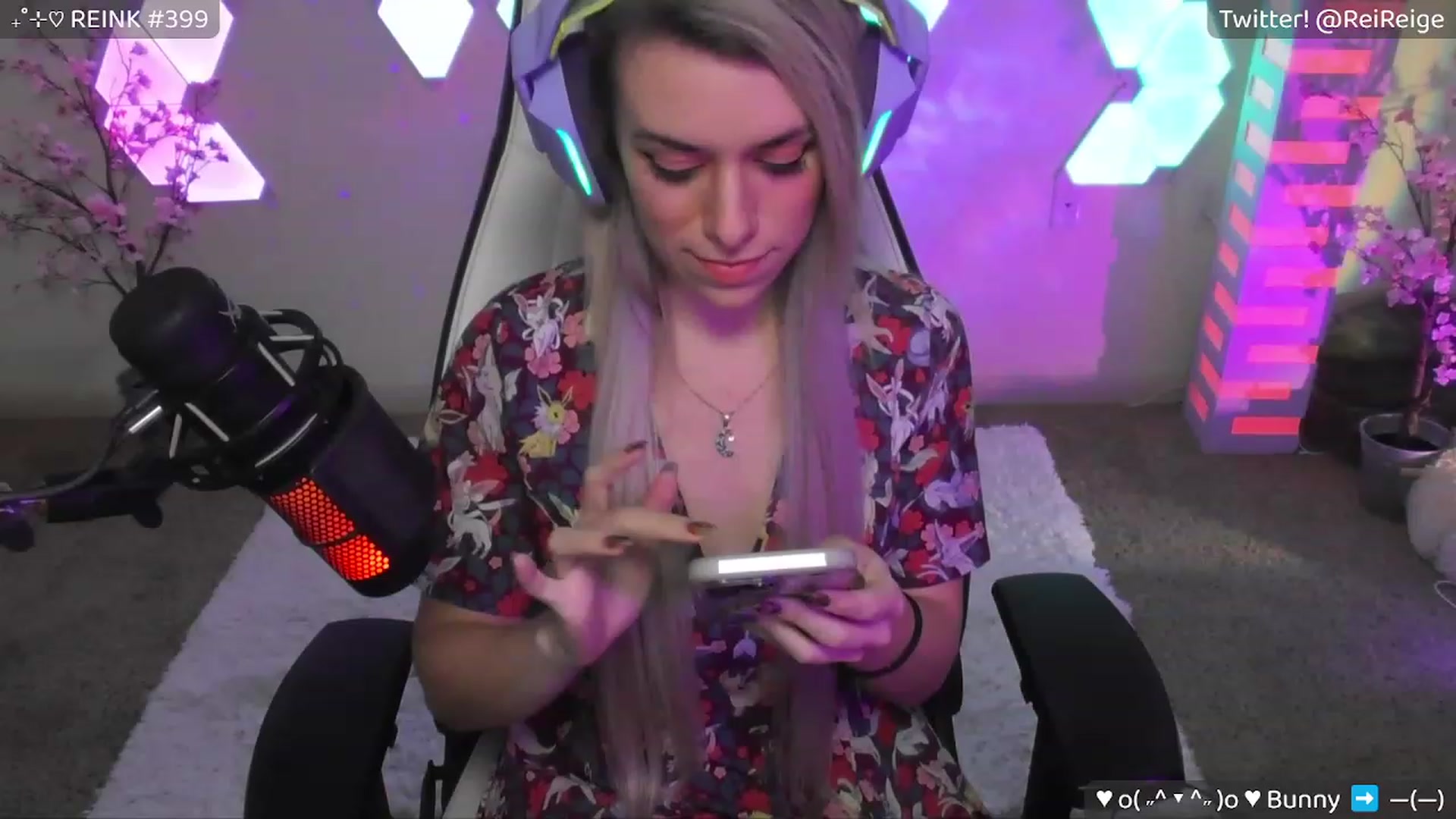 Gallery image thumbnail from Reige's myfreecams stream on, 04/10/2023, 10:10 image 1 of 20