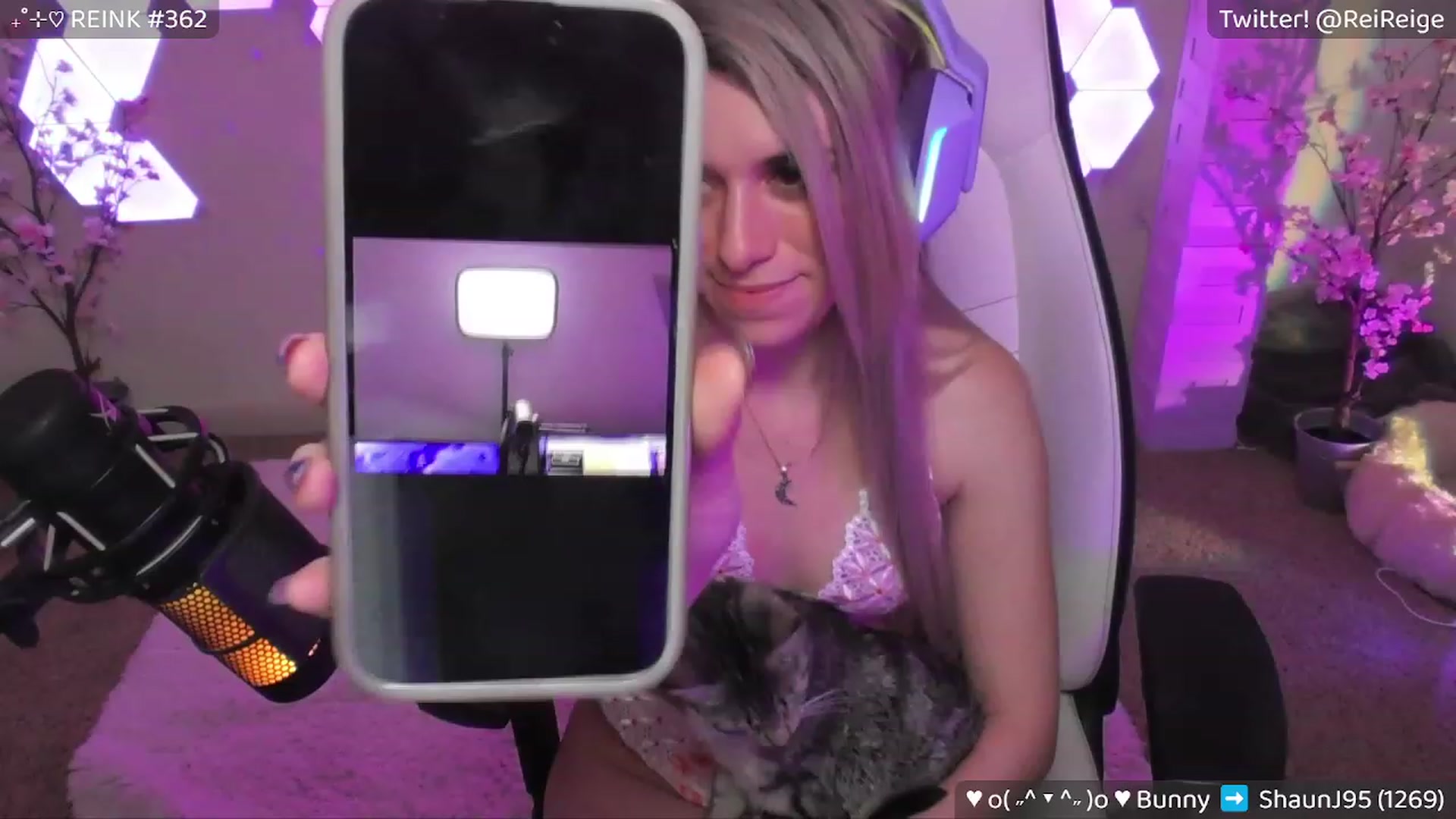 Gallery image thumbnail from Reige's myfreecams stream on, 04/10/2023, 11:13 image 20 of 20