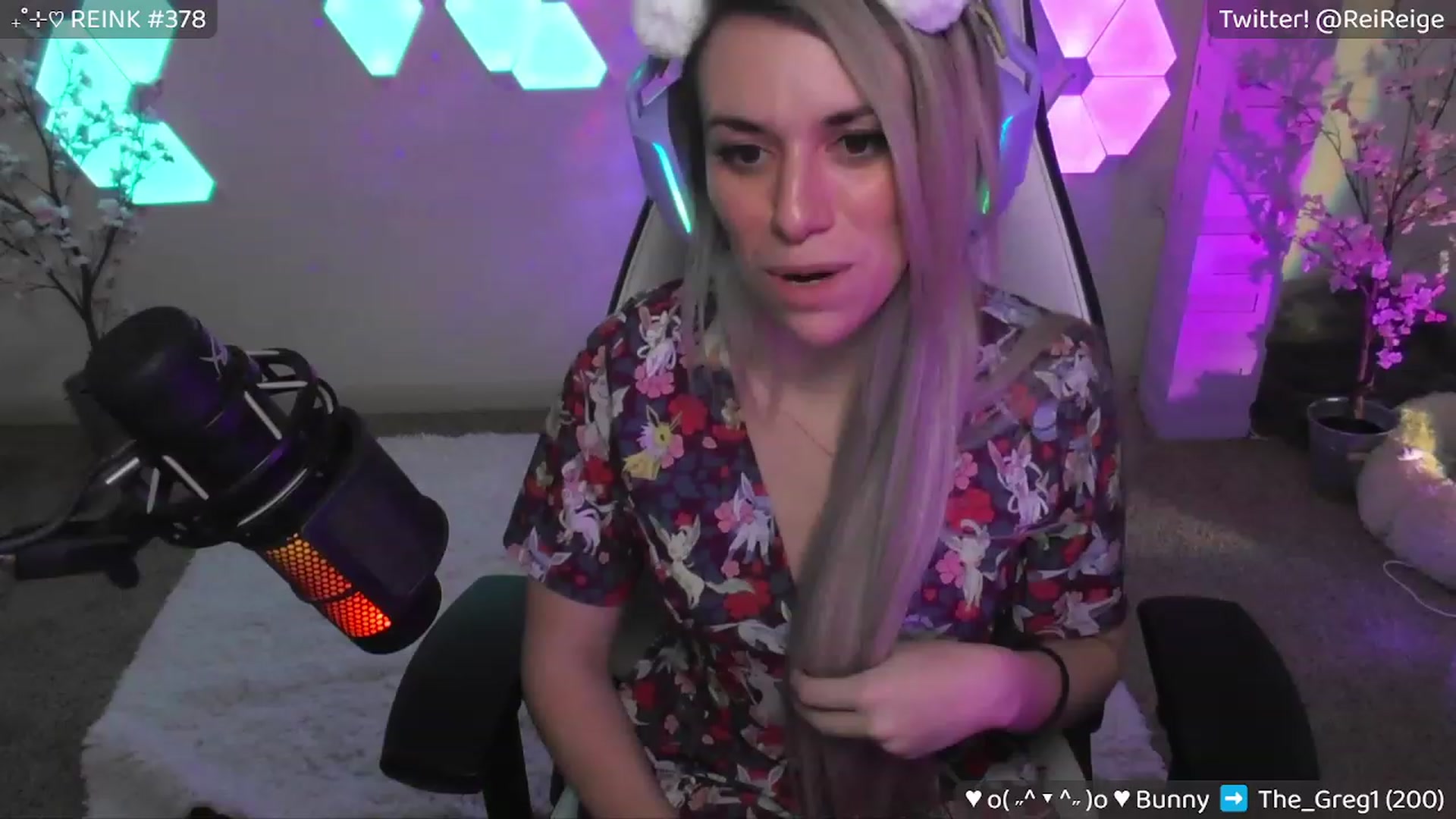 Gallery image thumbnail from Reige's myfreecams stream on, 04/10/2023, 11:13 image 8 of 20
