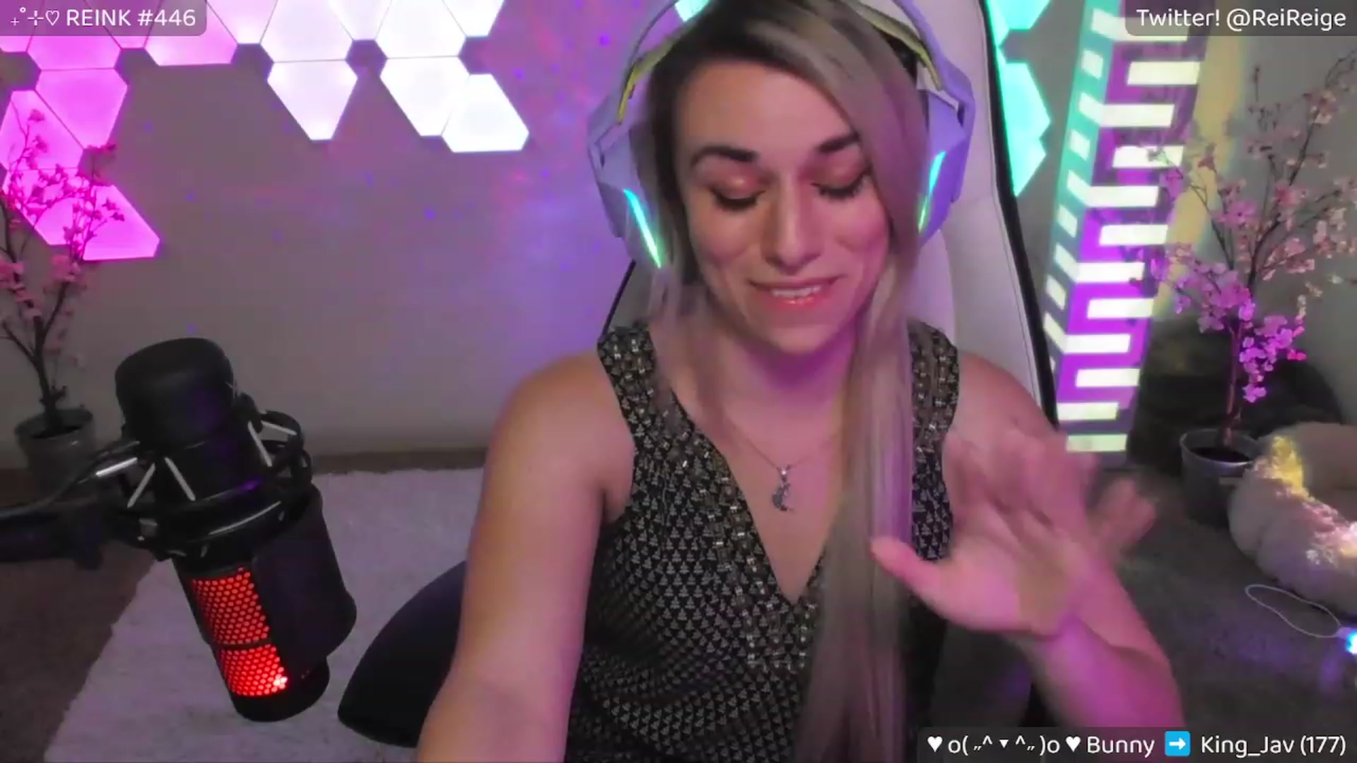 Gallery image thumbnail from Reige's myfreecams stream on, 04/12/2023, 08:32 image 1 of 20