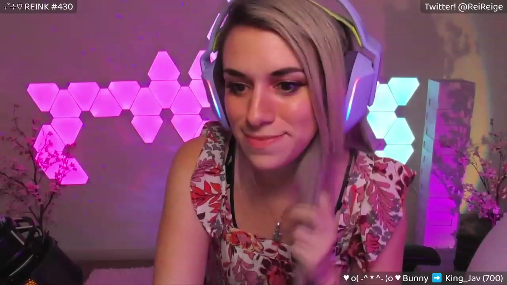Gallery image thumbnail from Reige's myfreecams stream on, 04/14/2023, 08:13 image 4 of 20