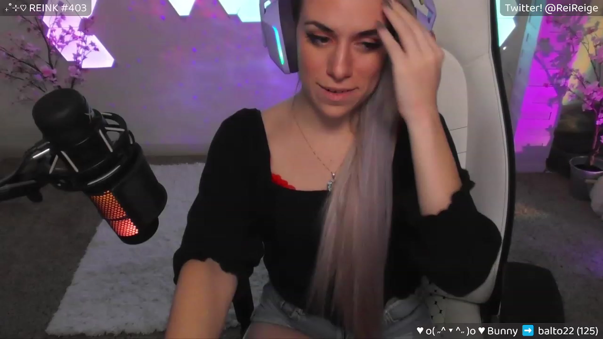 Gallery image thumbnail from Reige's myfreecams stream on, 04/19/2023, 09:20 image 3 of 20