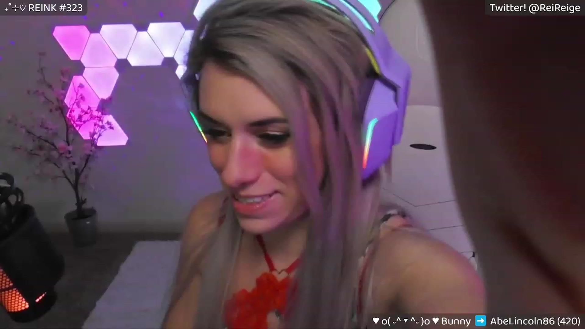 Gallery image thumbnail from Reige's myfreecams stream on, 04/20/2023, 07:48 image 7 of 20