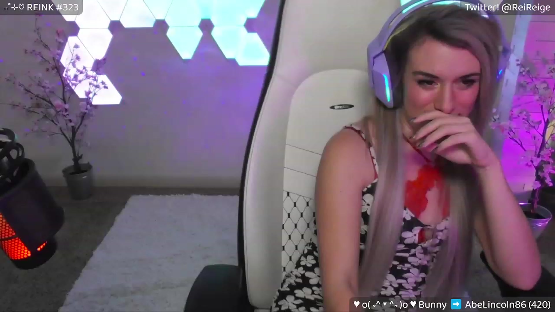 Gallery image thumbnail from Reige's myfreecams stream on, 04/20/2023, 07:48 image 19 of 20