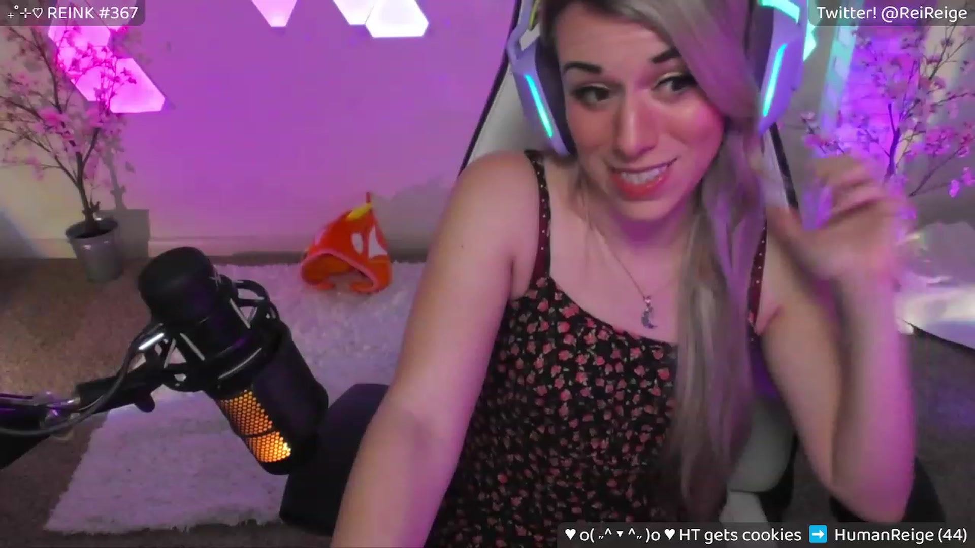 Gallery image thumbnail from Reige's myfreecams stream on, 04/26/2023, 09:09 image 9 of 20