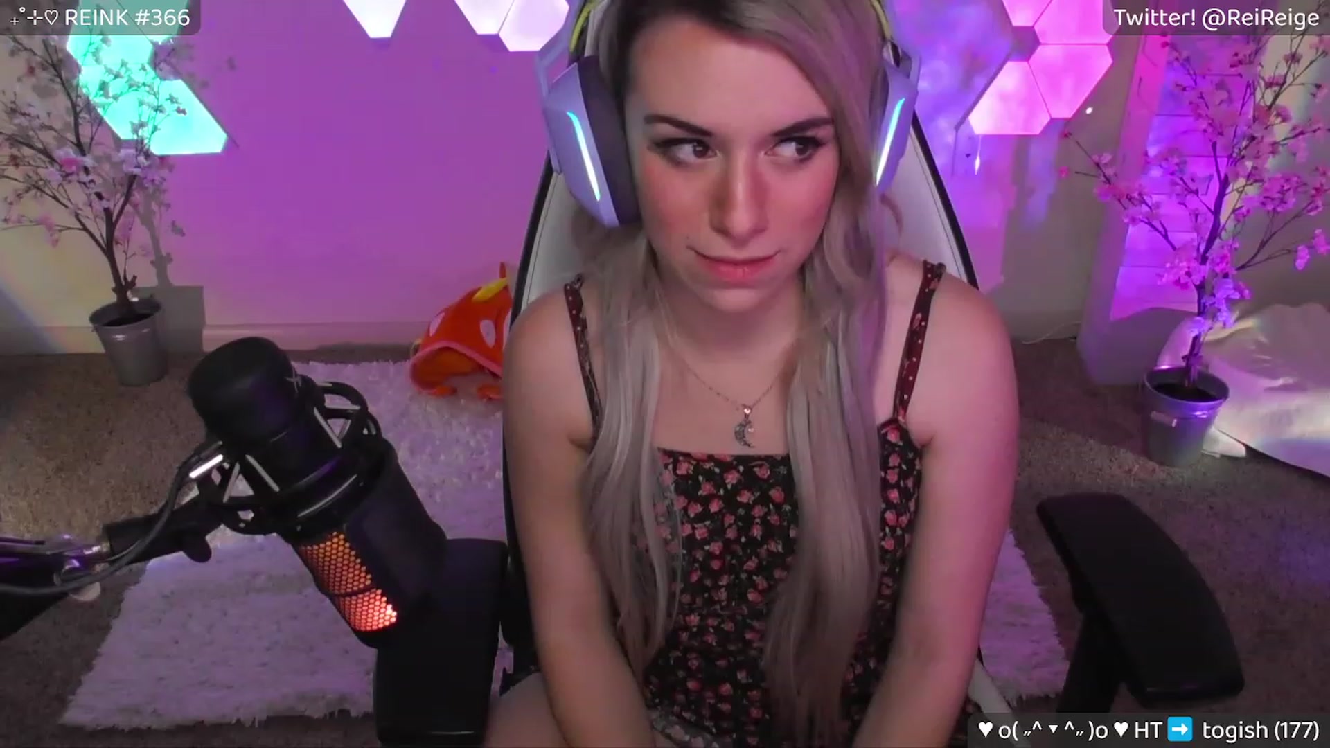 Gallery image thumbnail from Reige's myfreecams stream on, 04/26/2023, 09:09 image 16 of 20