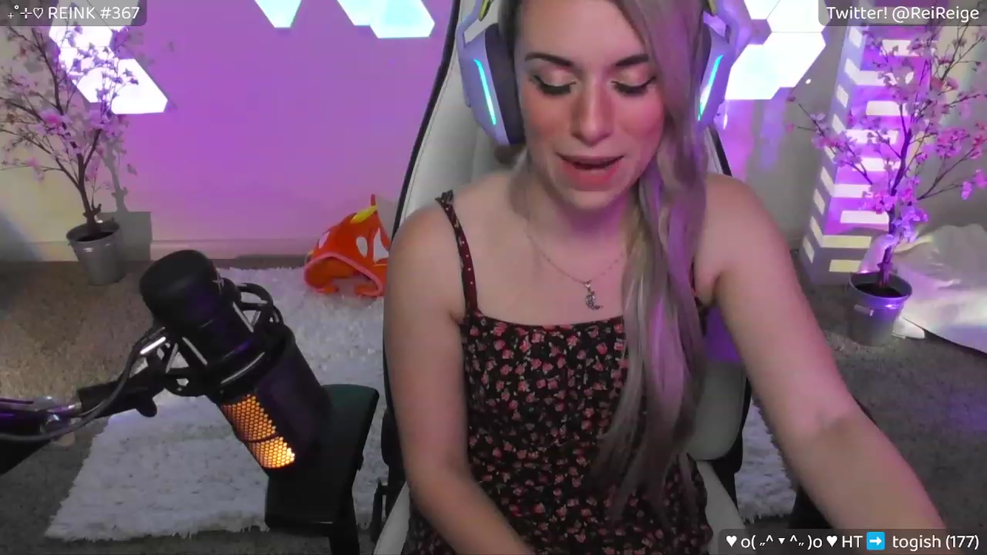 Gallery image thumbnail from Reige's myfreecams stream on, 04/26/2023, 09:09 image 13 of 20