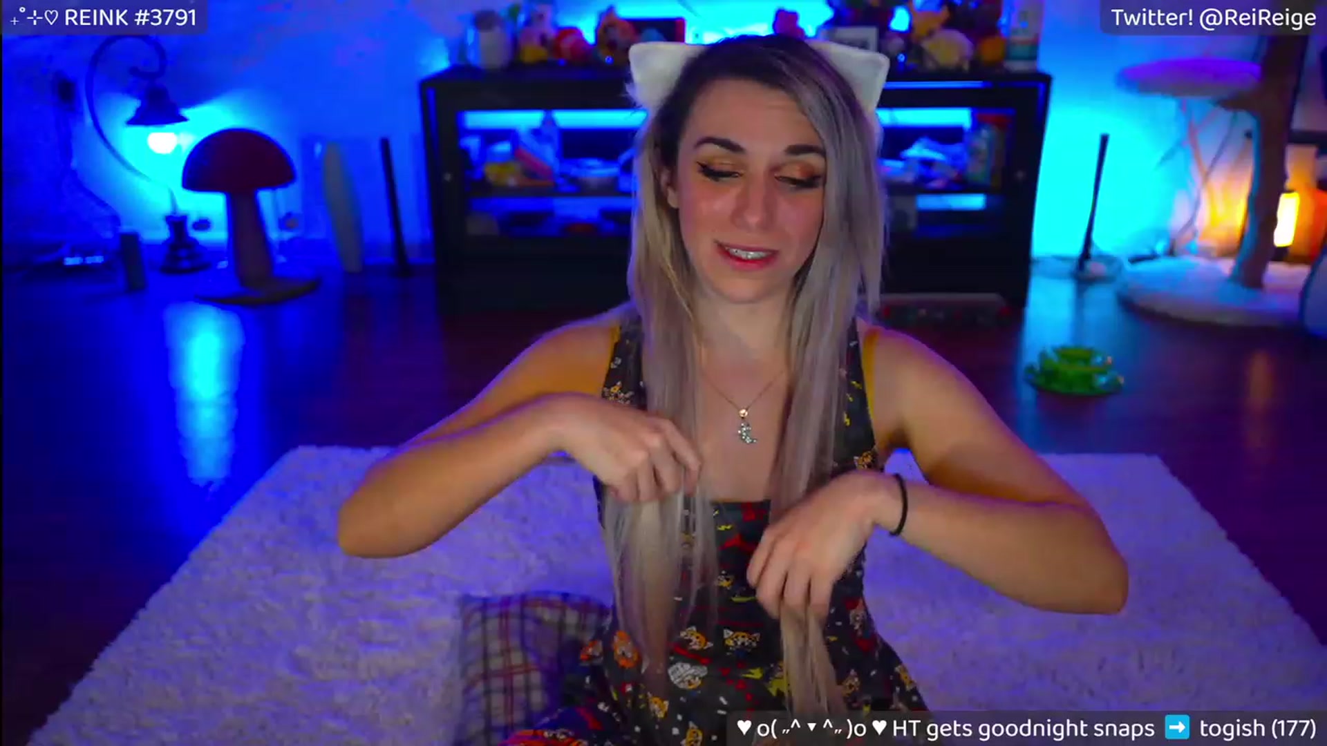 Gallery image thumbnail from Reige's myfreecams stream on, 05/03/2023, 07:58 image 15 of 20