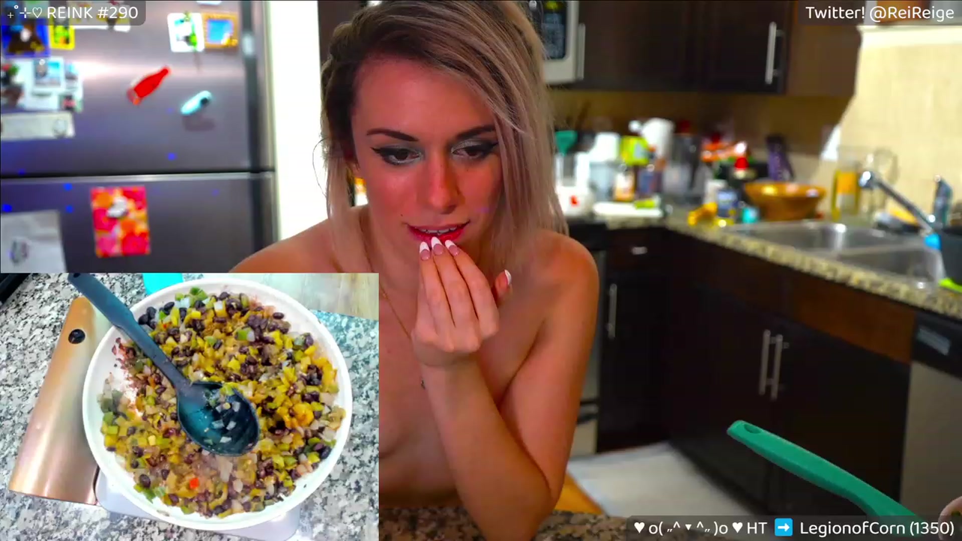 Gallery image thumbnail from Reige's myfreecams stream on, 05/06/2023, 11:11 image 10 of 20