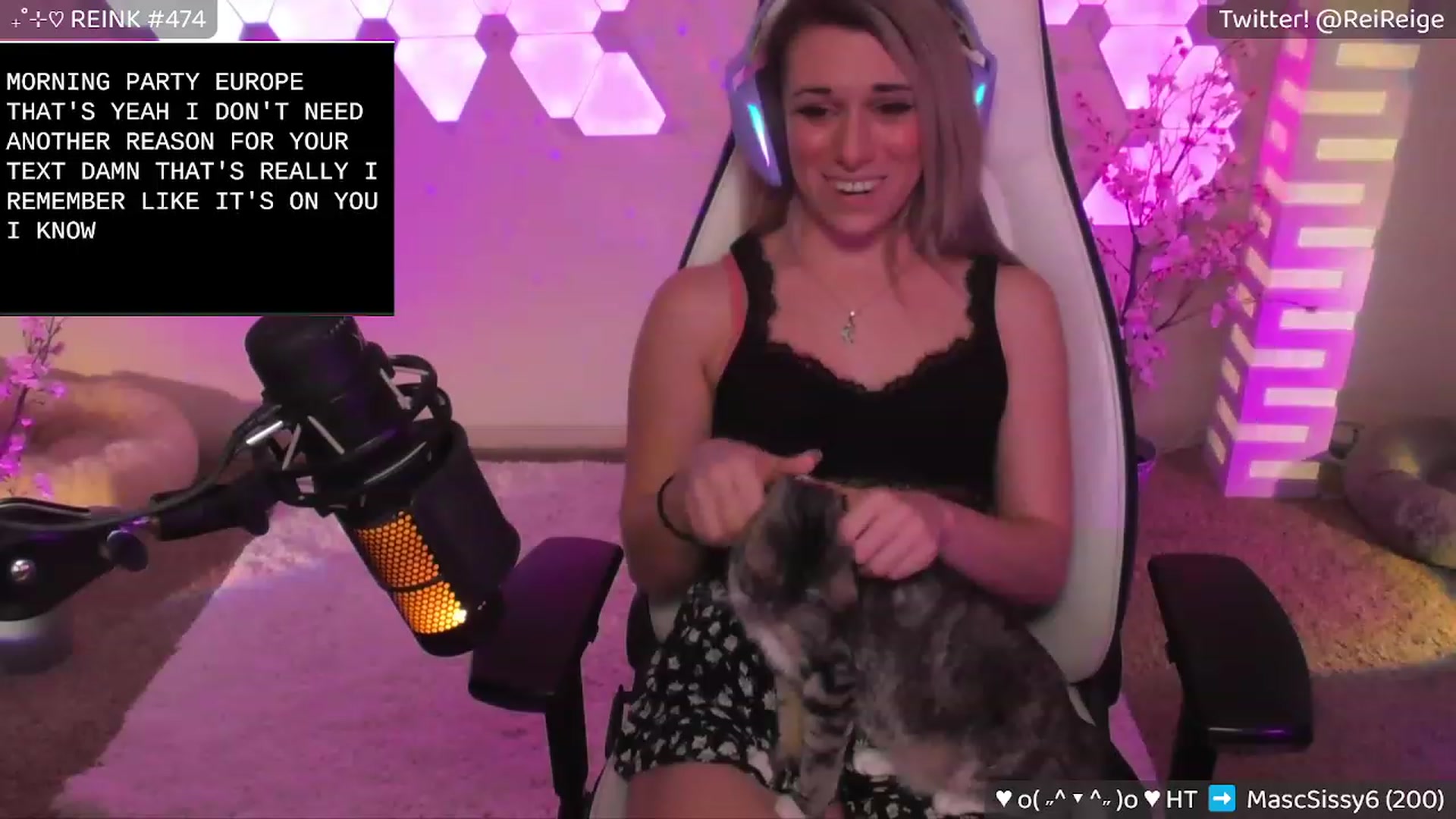 Gallery image thumbnail from Reige's myfreecams stream on, 05/14/2023, 08:04 image 17 of 20