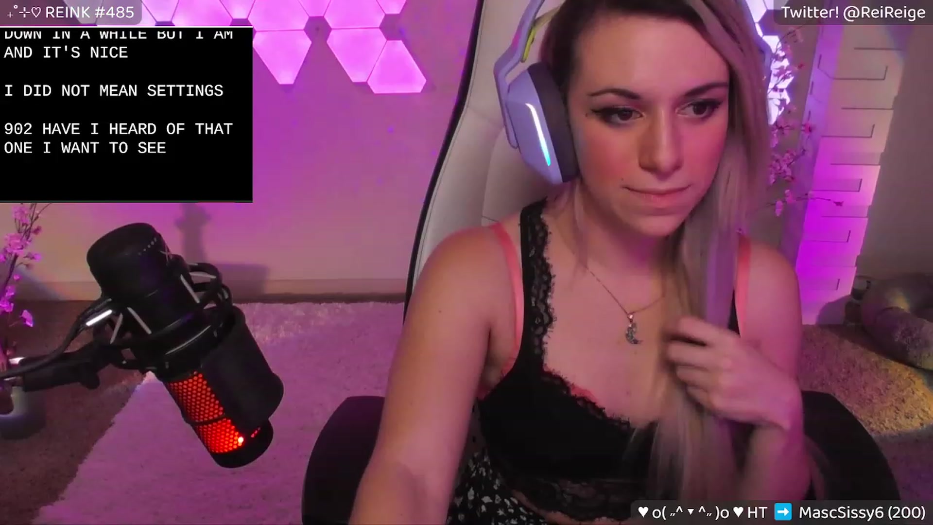 Gallery image thumbnail from Reige's myfreecams stream on, 05/14/2023, 08:04 image 1 of 20