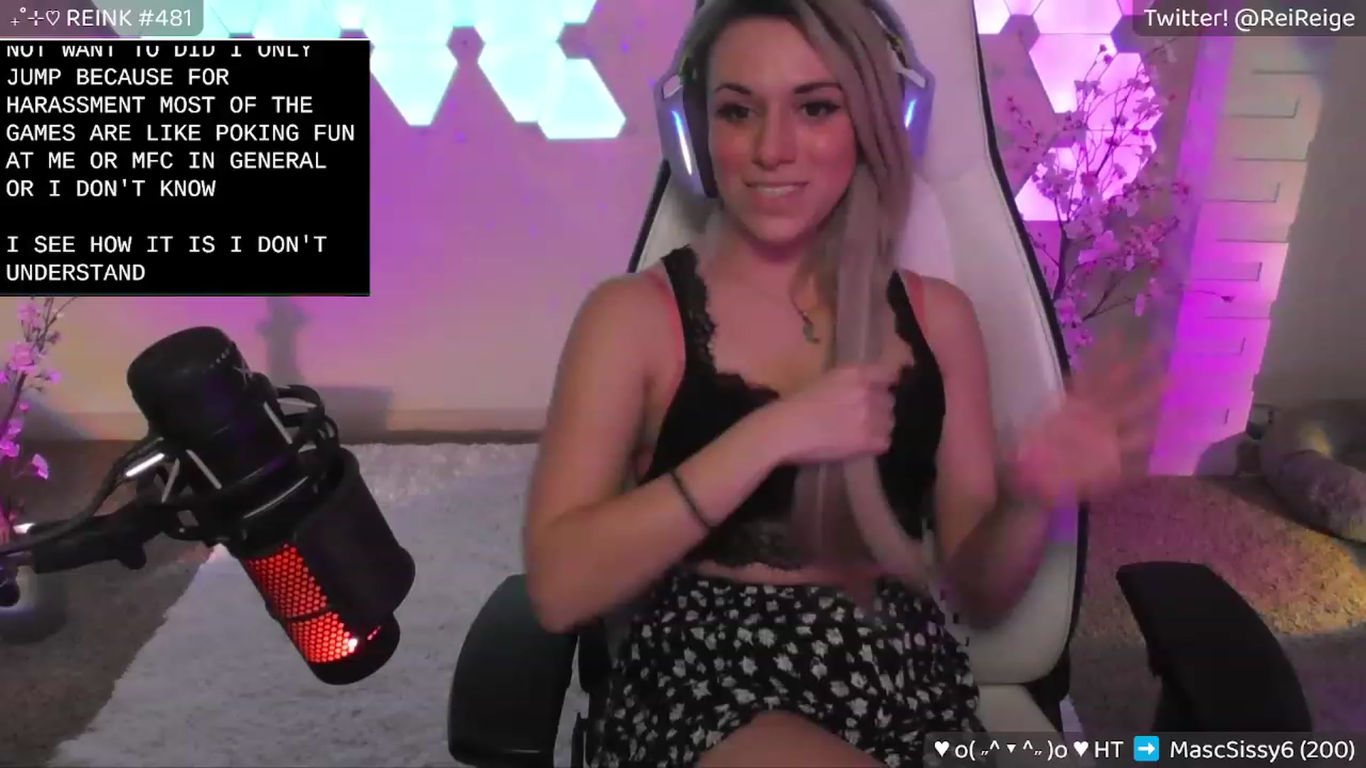 Gallery image thumbnail from Reige's myfreecams stream on, 05/14/2023, 08:04 image 2 of 20