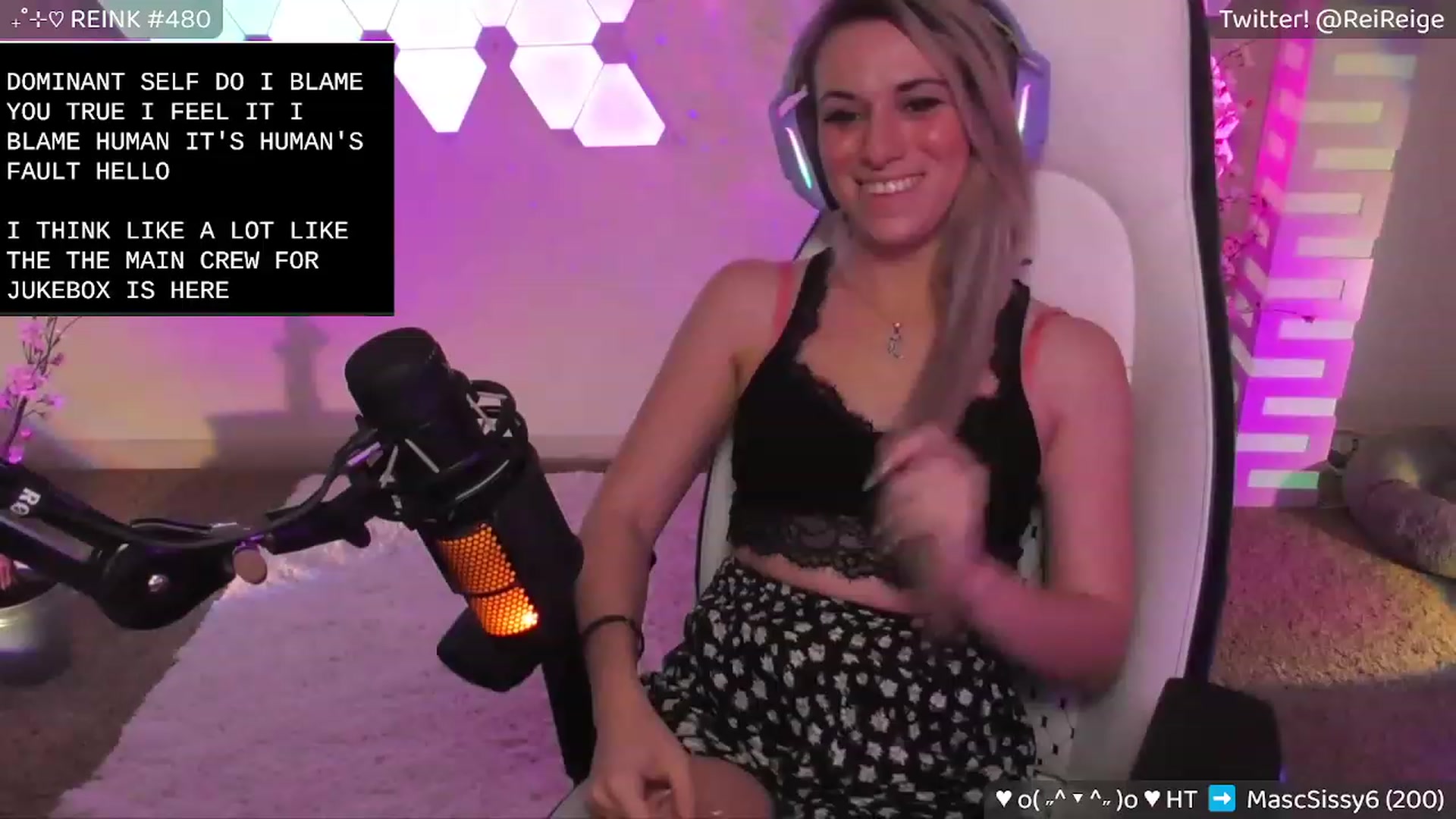 Gallery image thumbnail from Reige's myfreecams stream on, 05/14/2023, 08:04 image 4 of 20