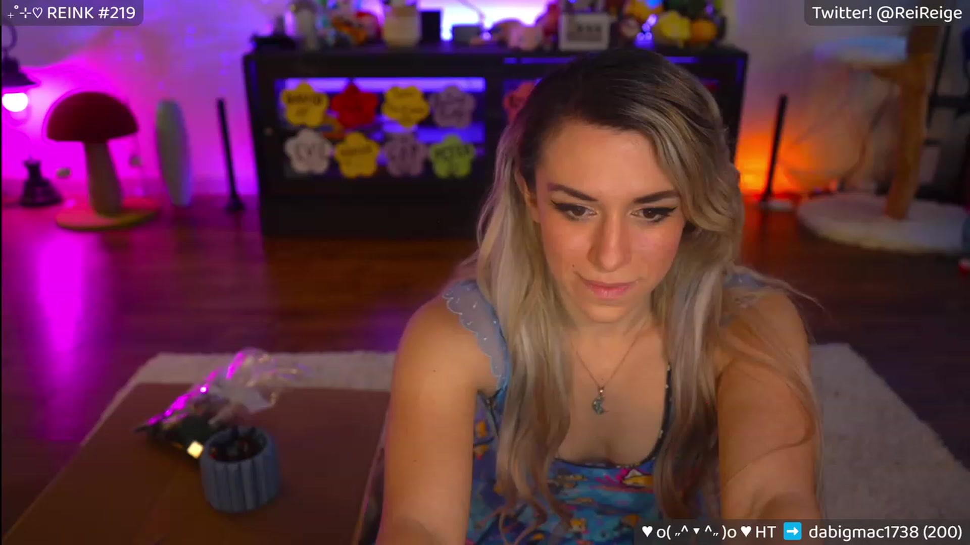 Gallery image thumbnail from Reige's myfreecams stream on, 05/29/2023, 07:12 image 1 of 20