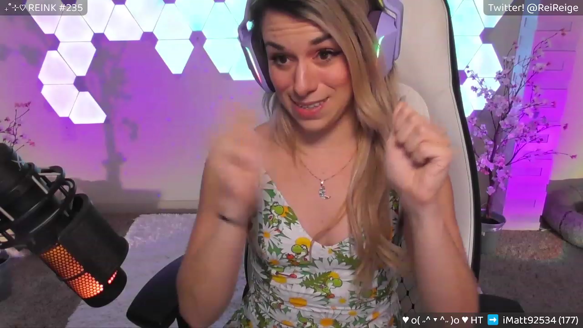 Gallery image thumbnail from Reige's myfreecams stream on, 06/17/2023, 08:53 image 9 of 20