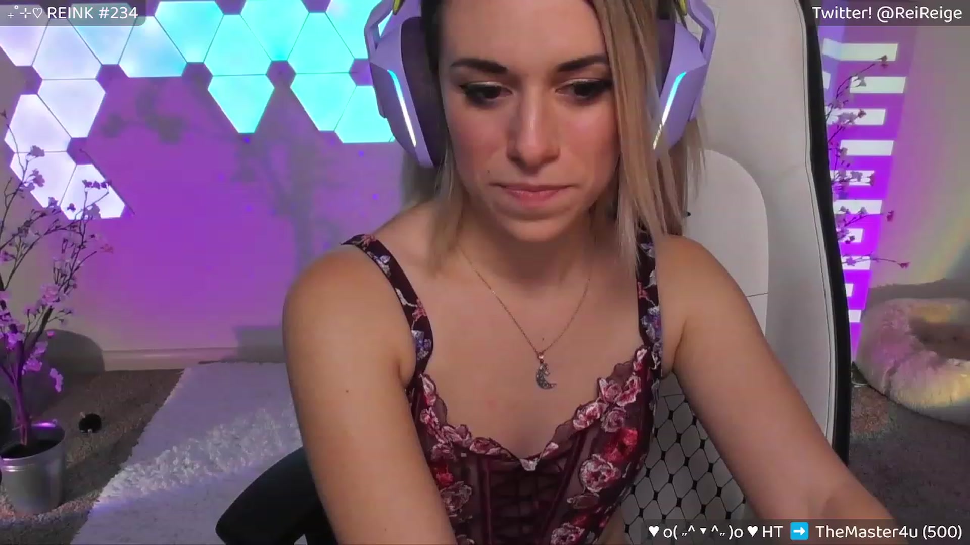 Gallery image thumbnail from Reige's myfreecams stream on, 06/21/2023, 10:14 image 11 of 20