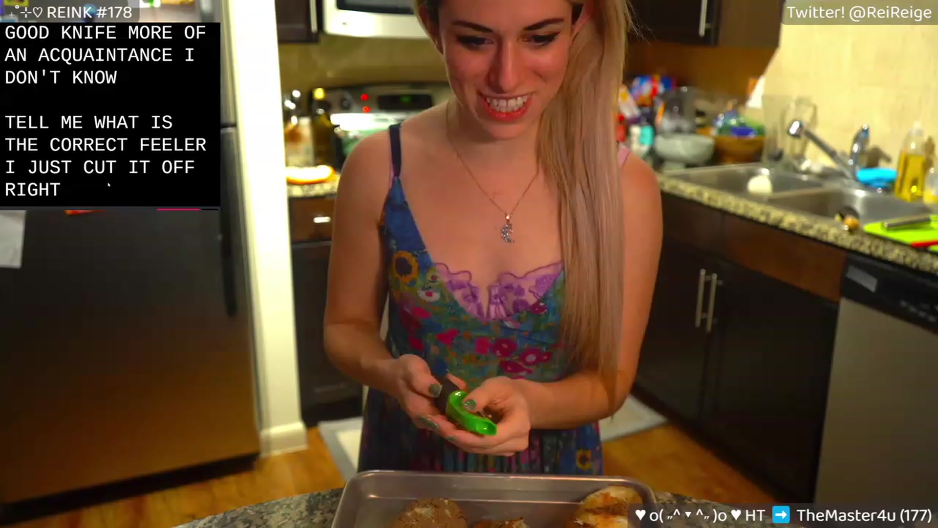Gallery image thumbnail from Reige's myfreecams stream on, 06/25/2023, 08:19 image 12 of 20